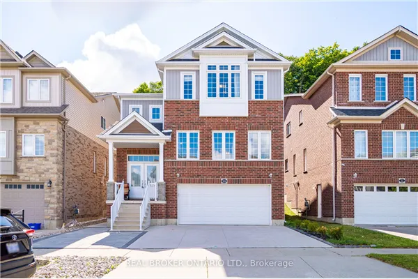 326 Moorlands Crescent