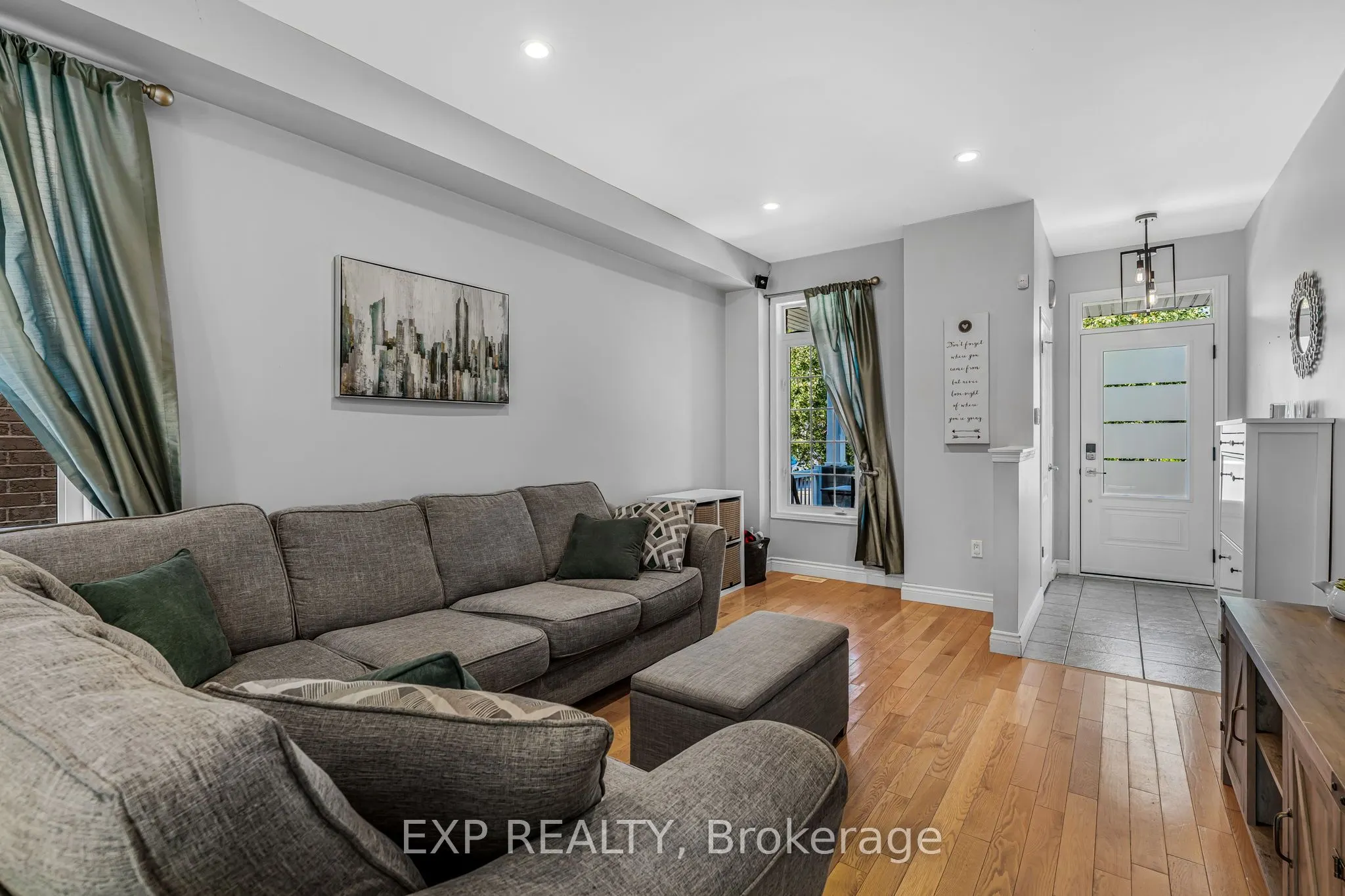 117 Glenmeadow Crescent