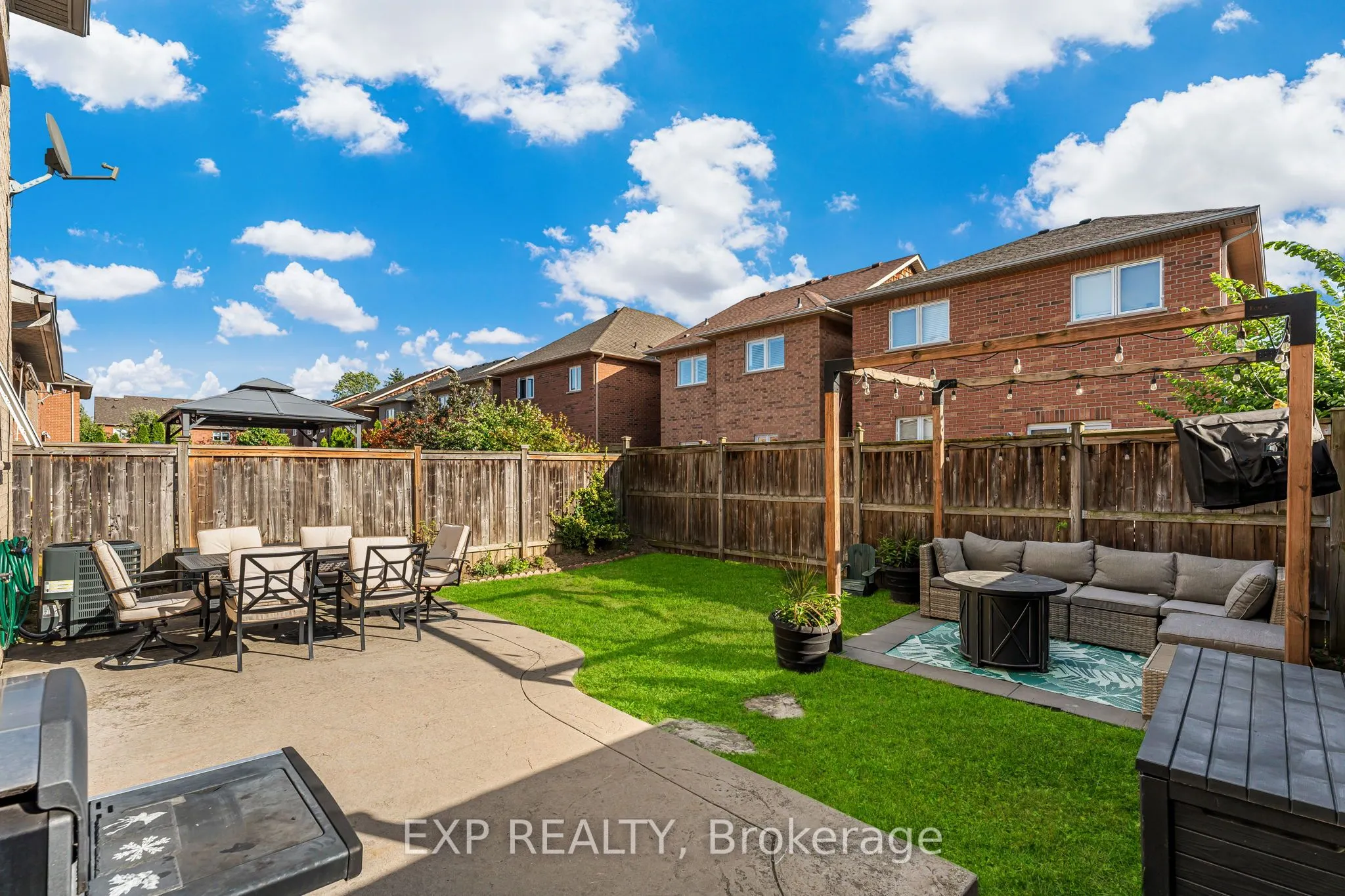 117 Glenmeadow Crescent