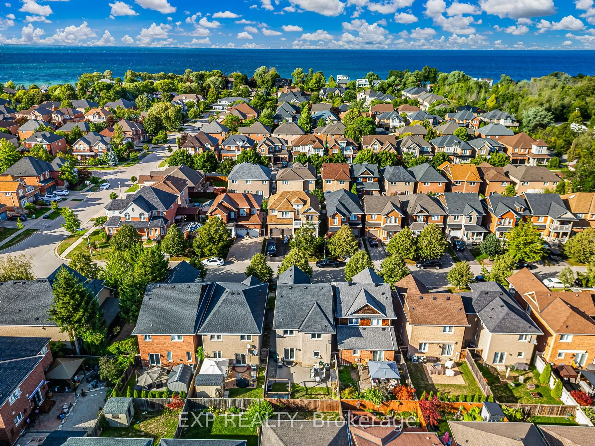 117 Glenmeadow Crescent