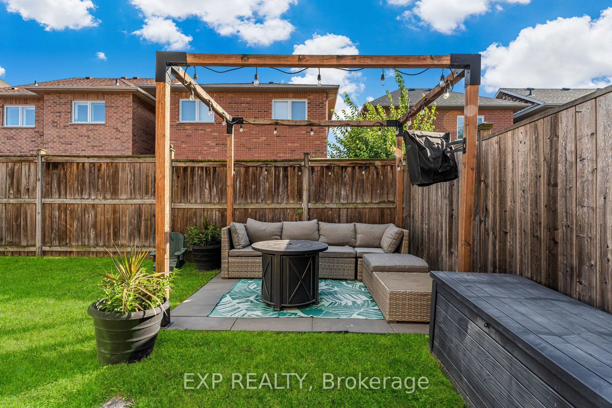 117 Glenmeadow Crescent