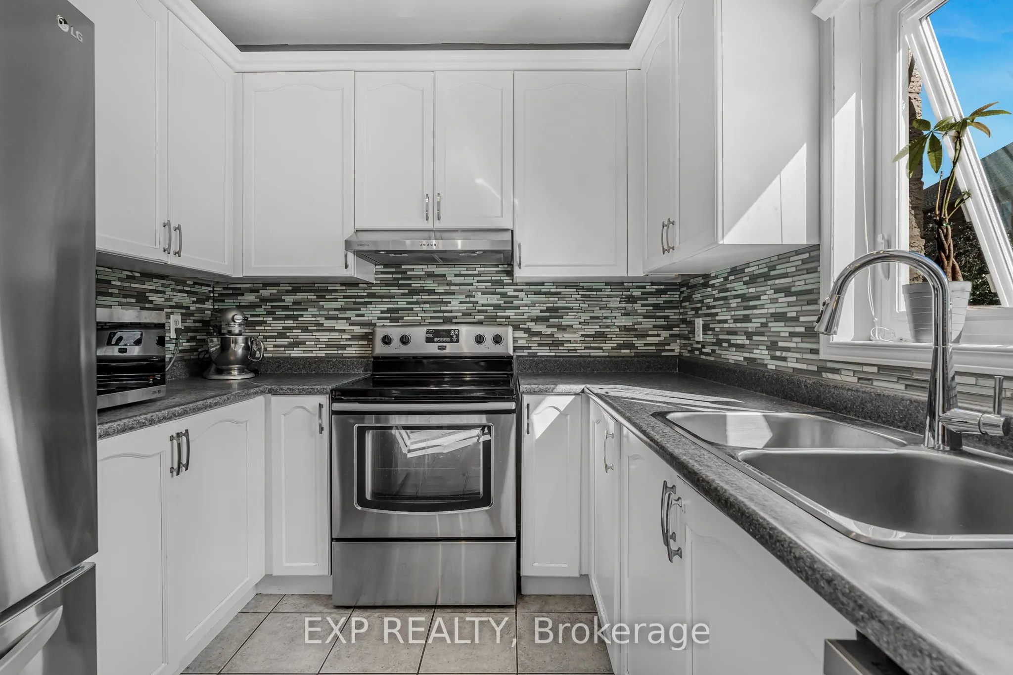117 Glenmeadow Crescent