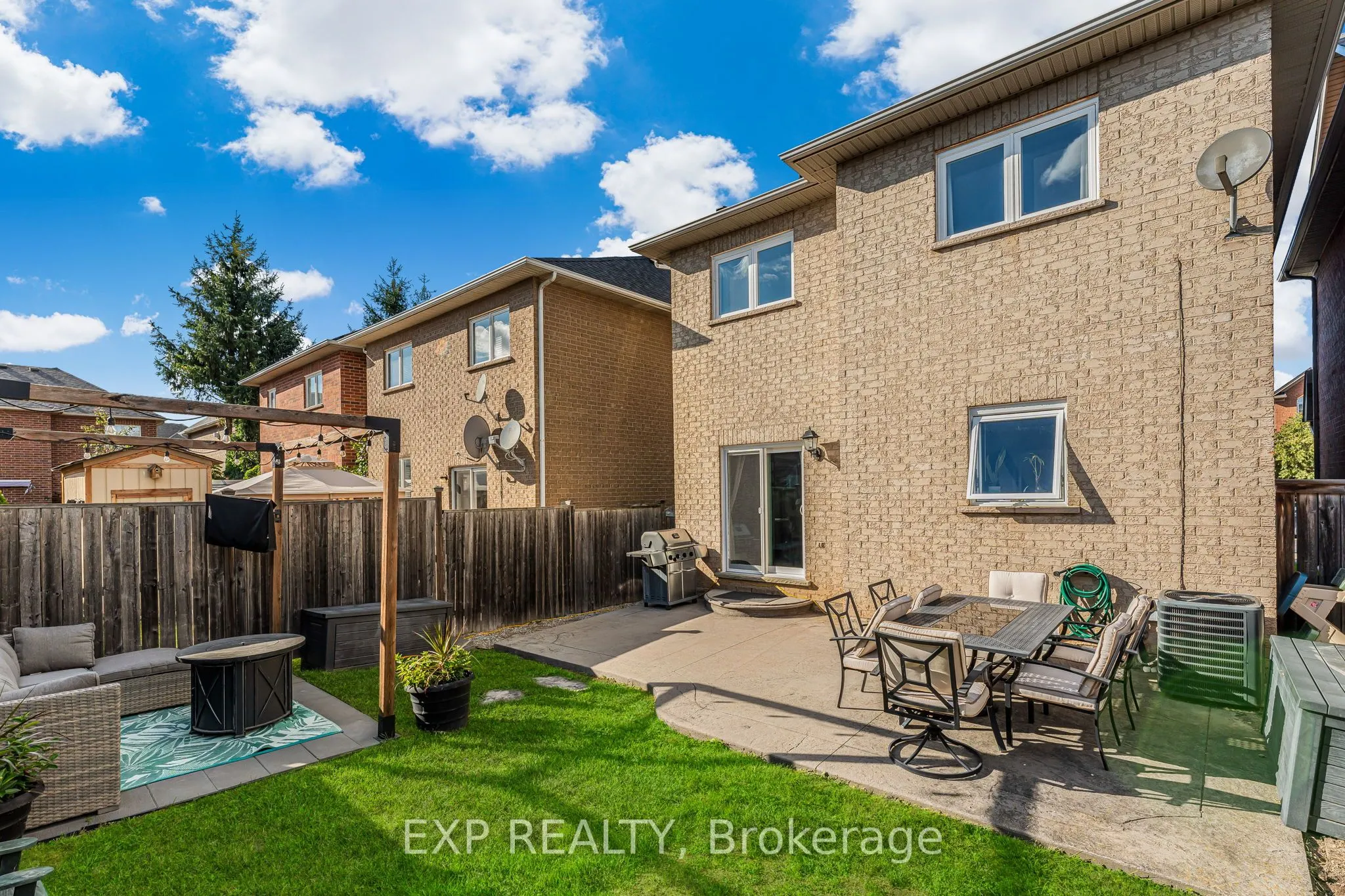 117 Glenmeadow Crescent