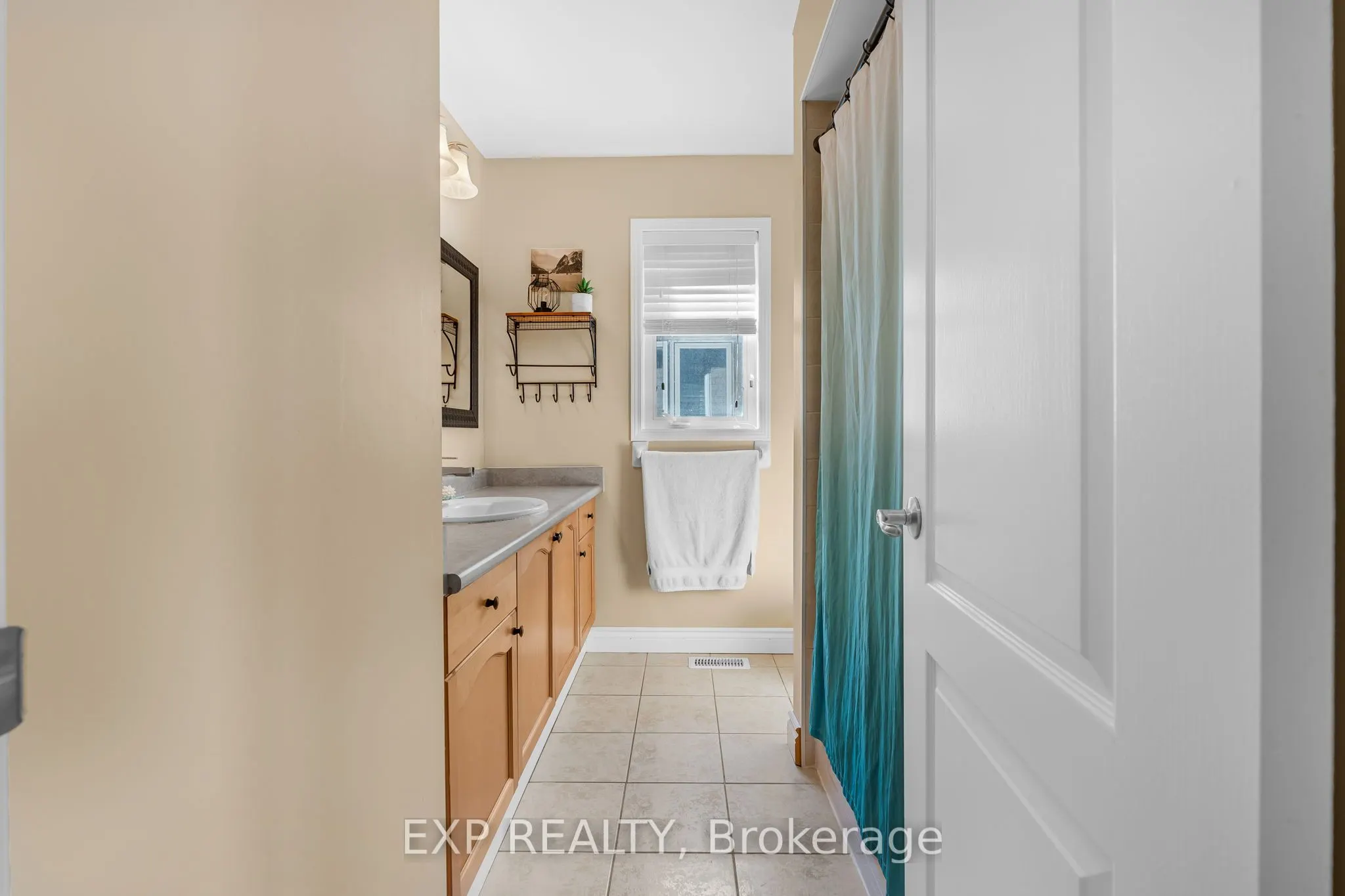 117 Glenmeadow Crescent