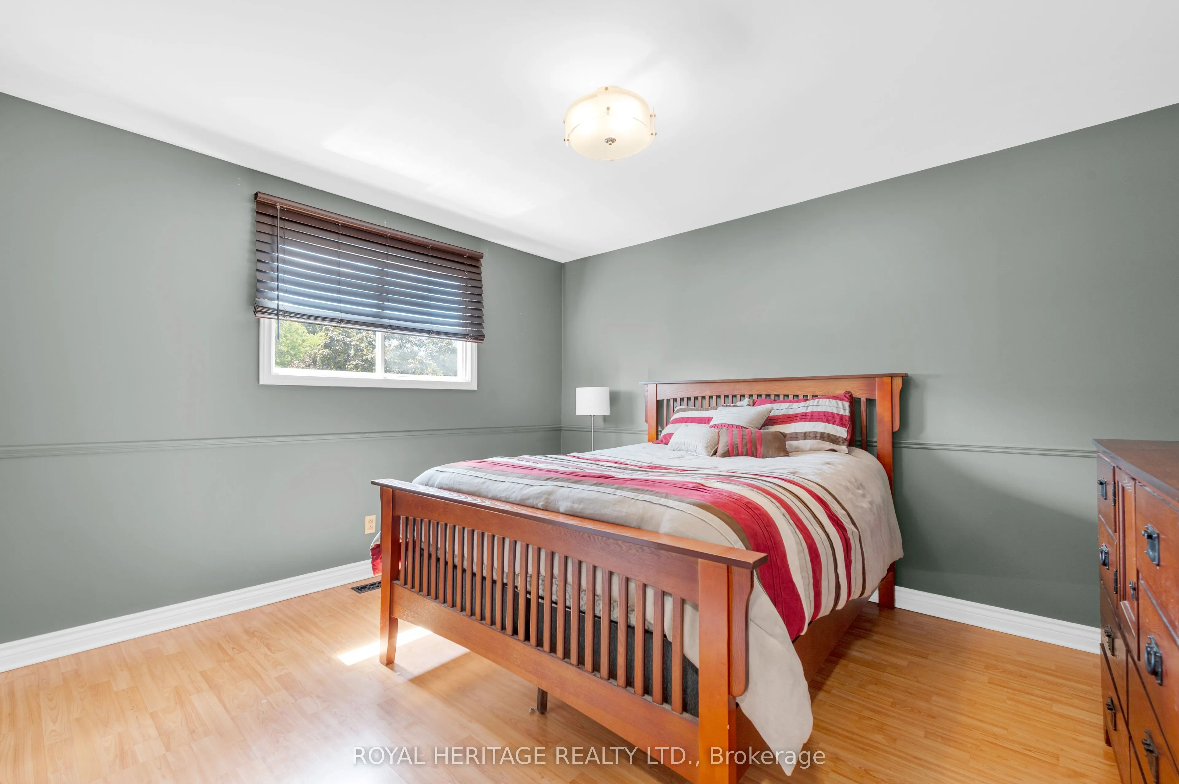 10 Briarwood Crescent