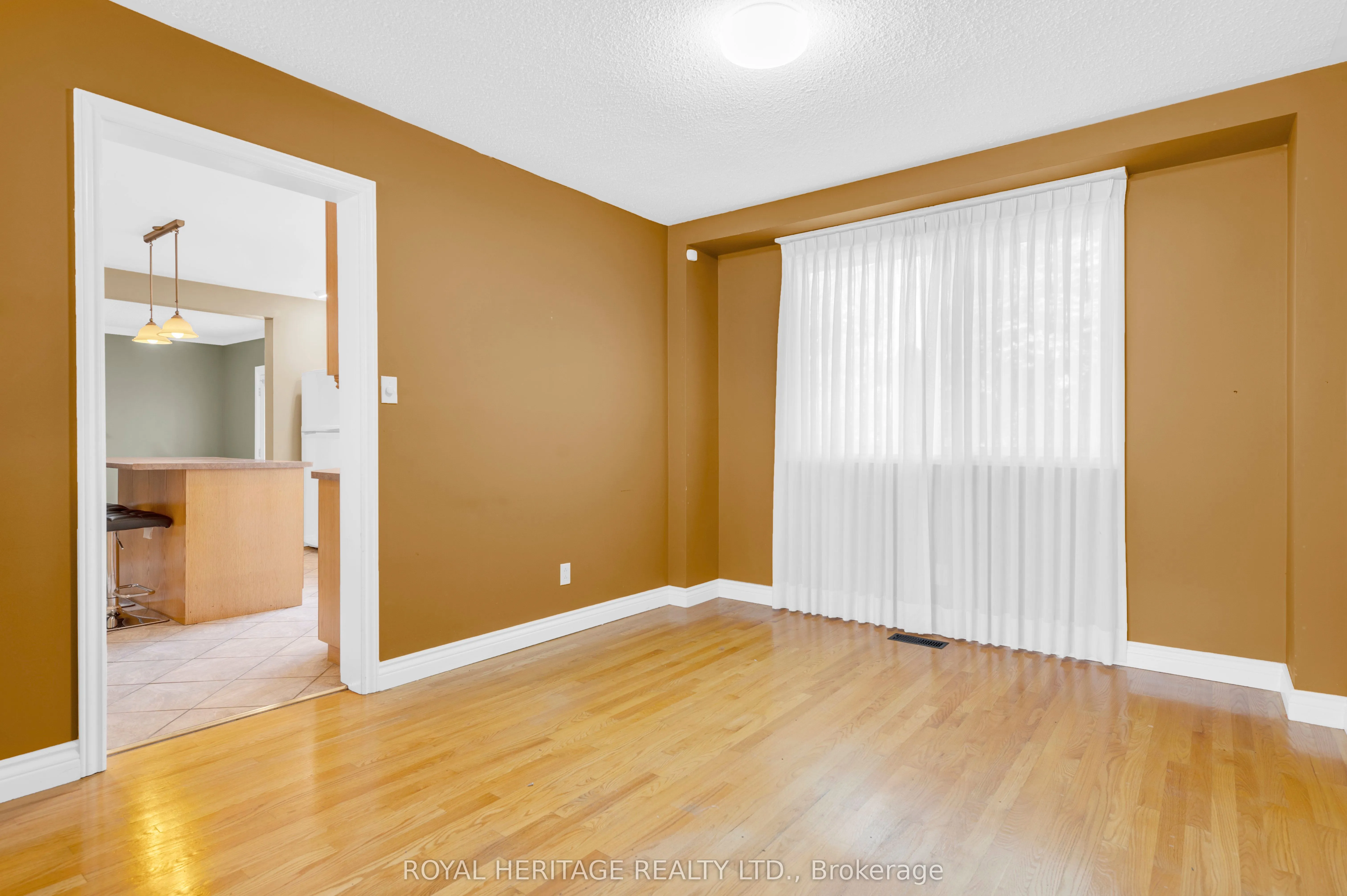 10 Briarwood Crescent