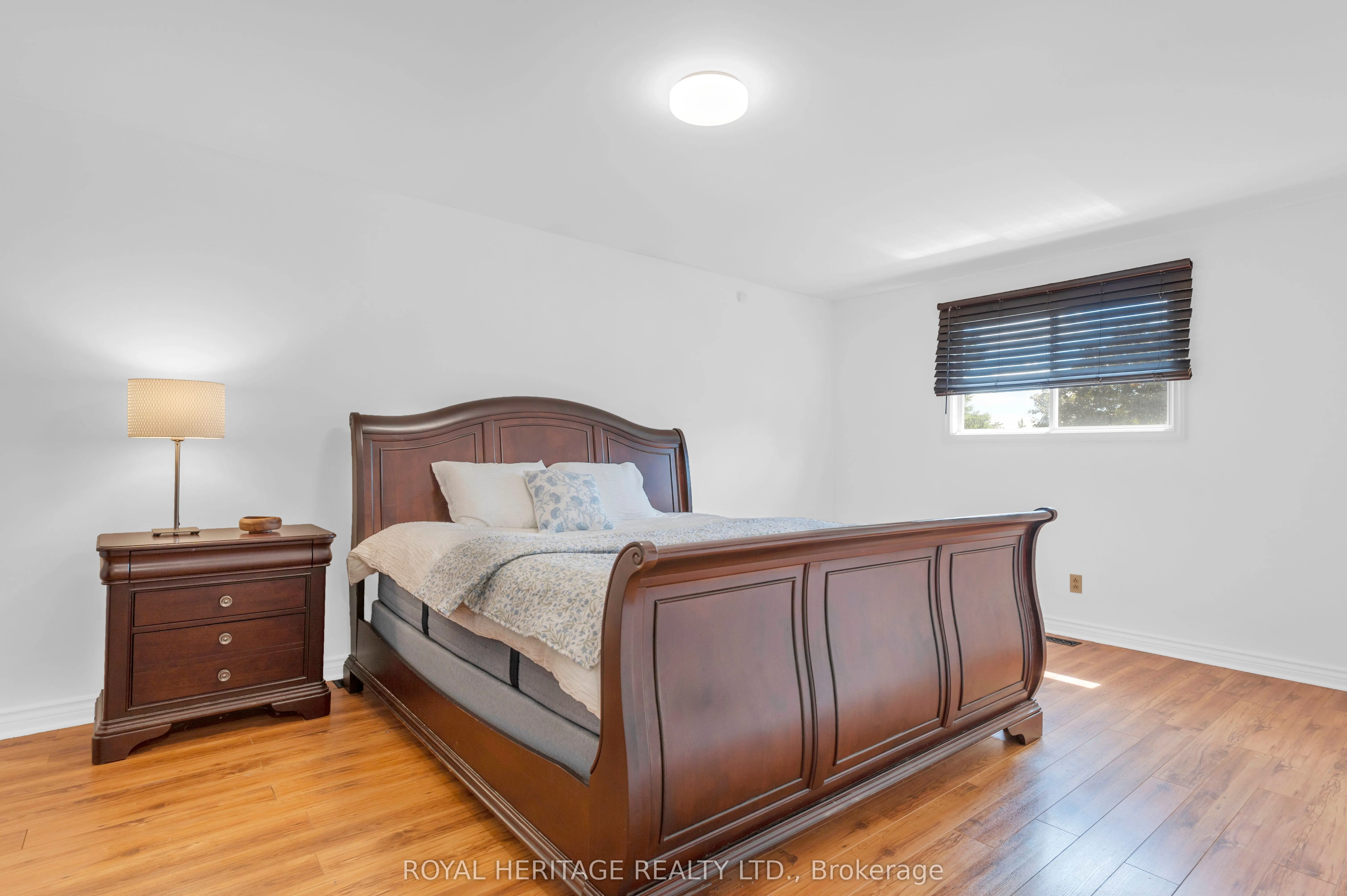10 Briarwood Crescent