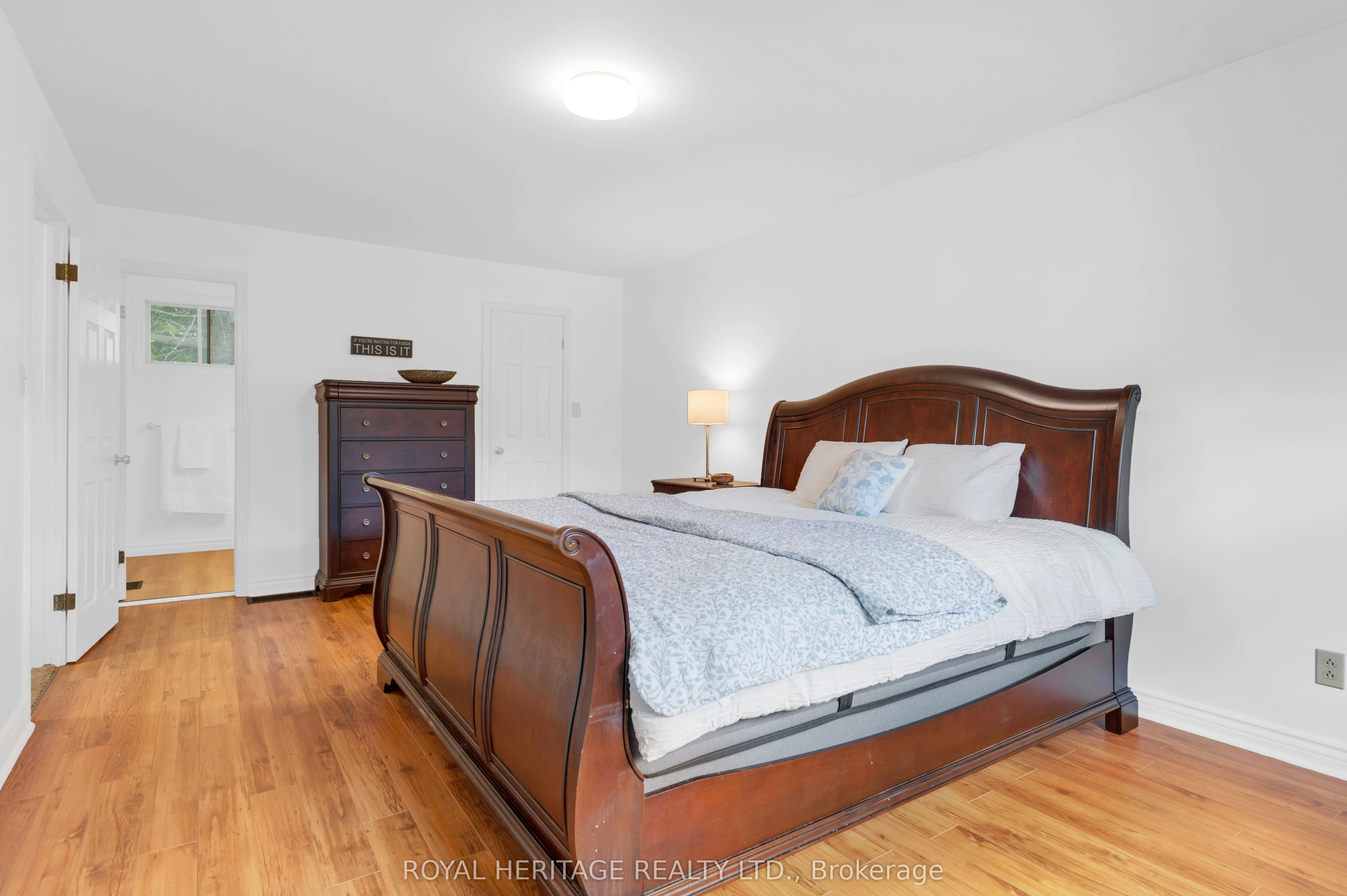 10 Briarwood Crescent