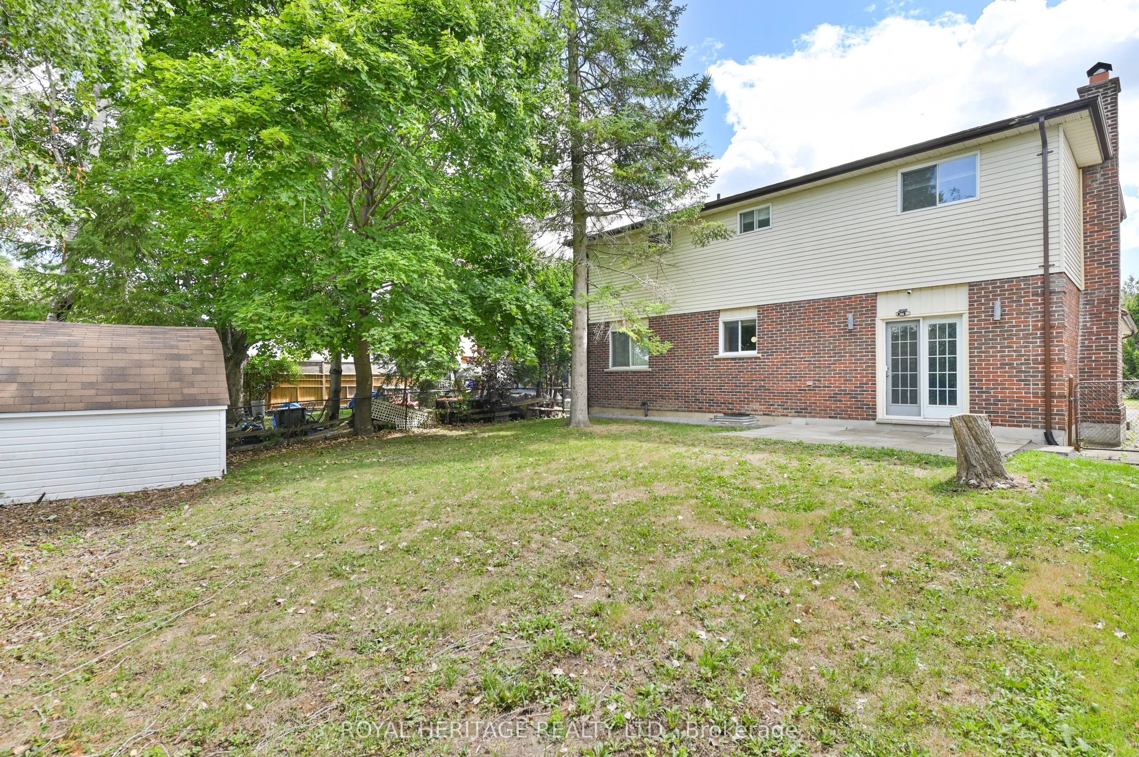 10 Briarwood Crescent