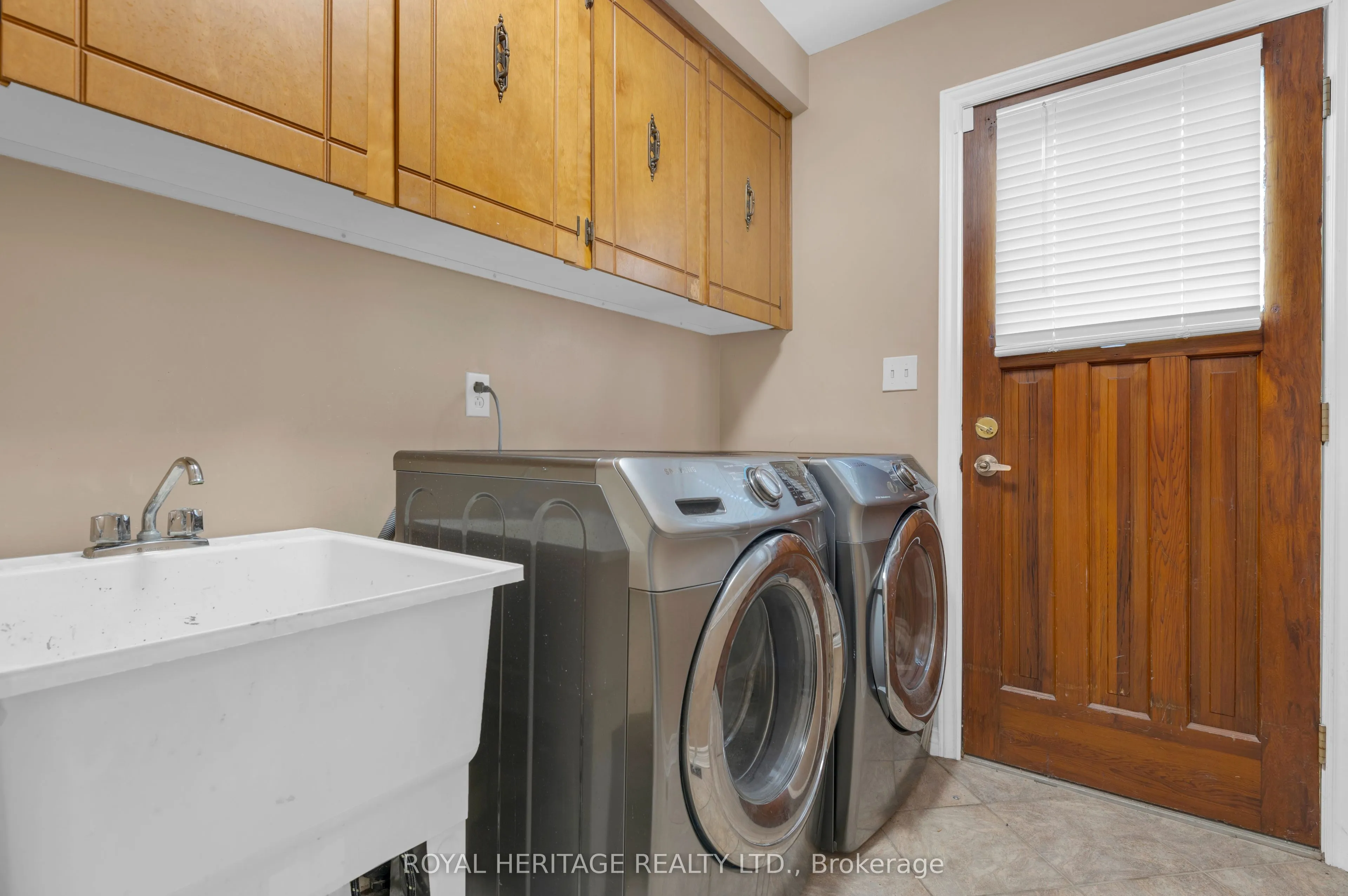 10 Briarwood Crescent