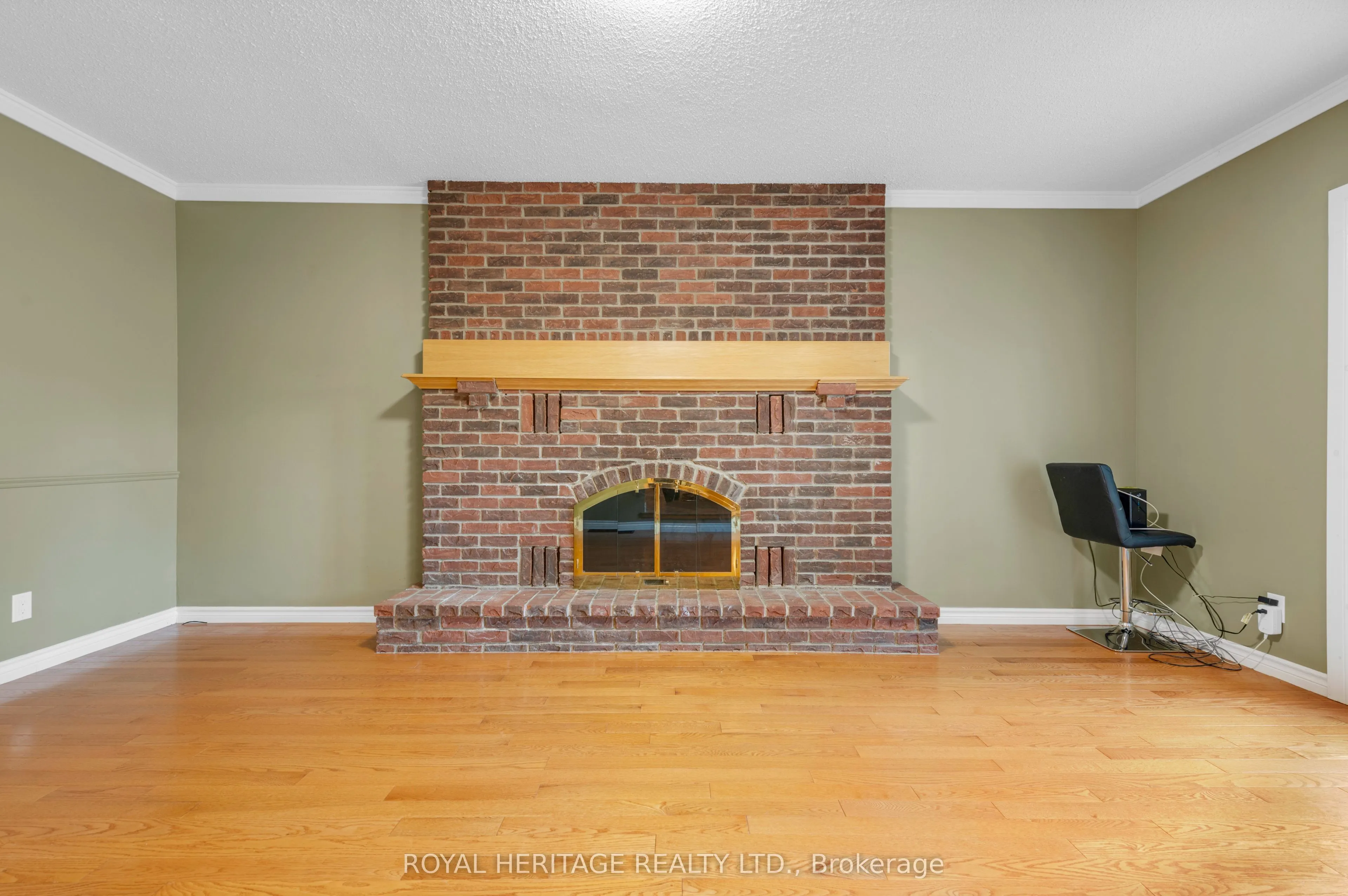 10 Briarwood Crescent