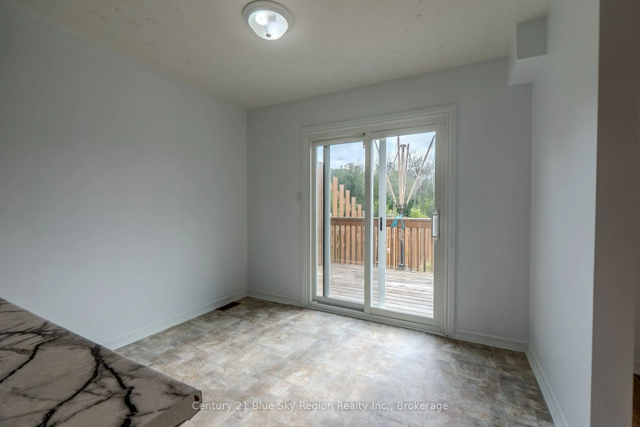 122 Johnston Road