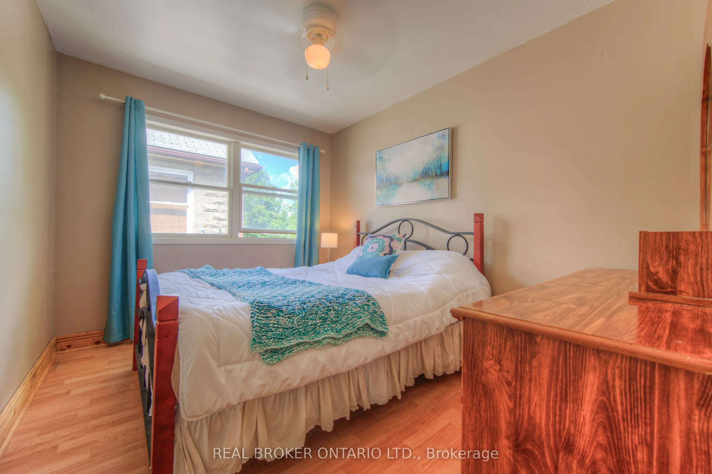 138 Forest Road