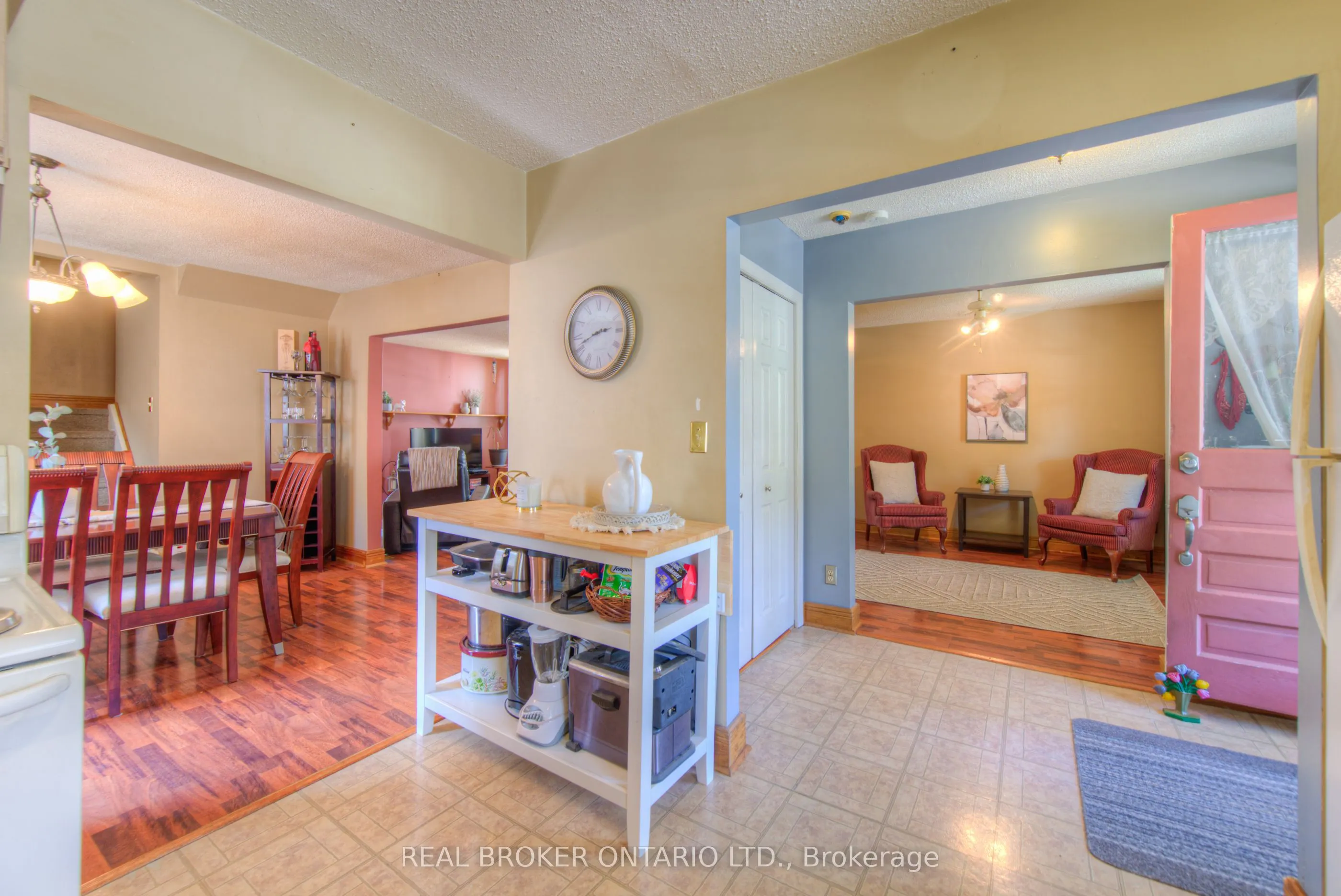 138 Forest Road