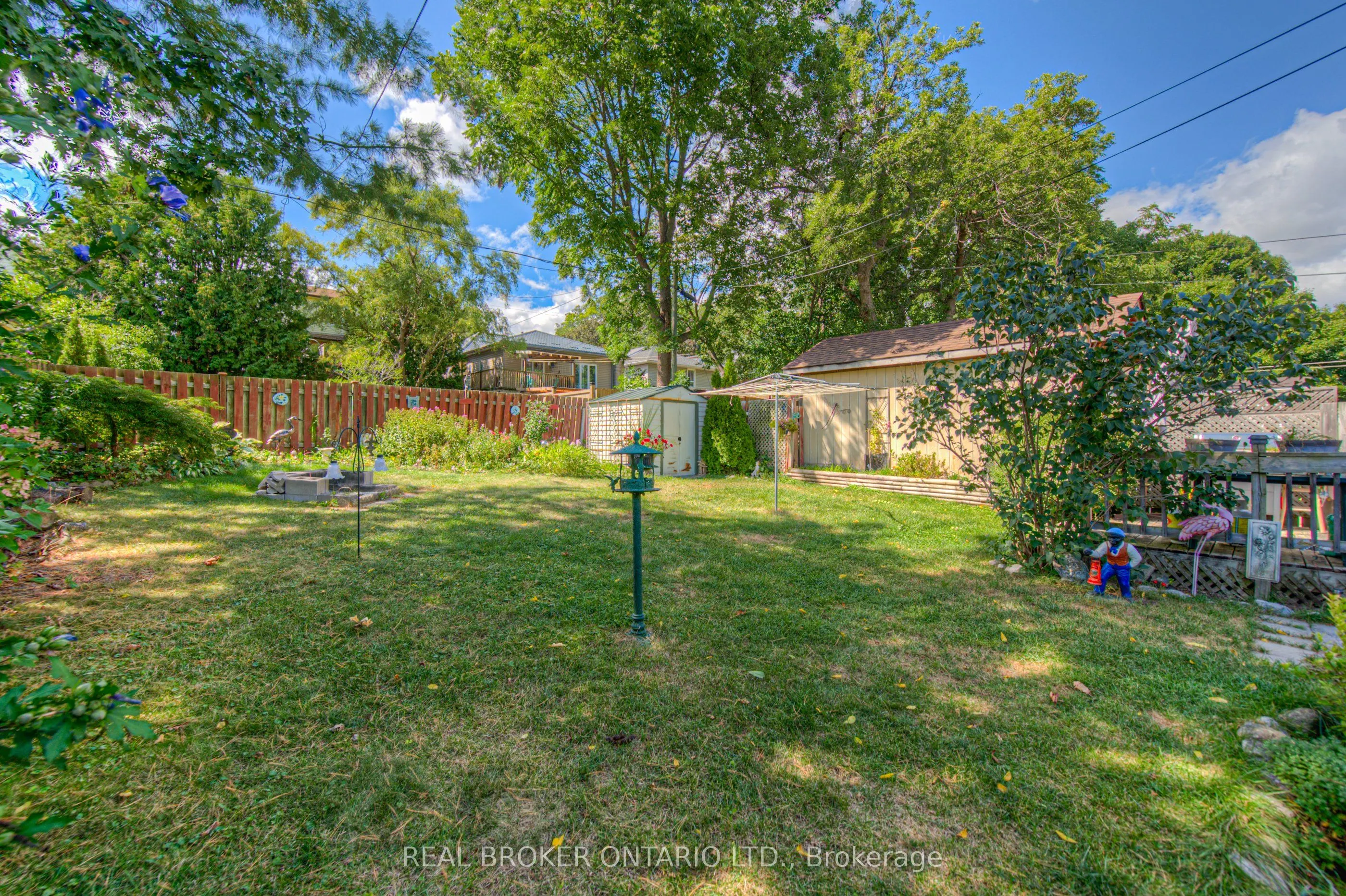 138 Forest Road