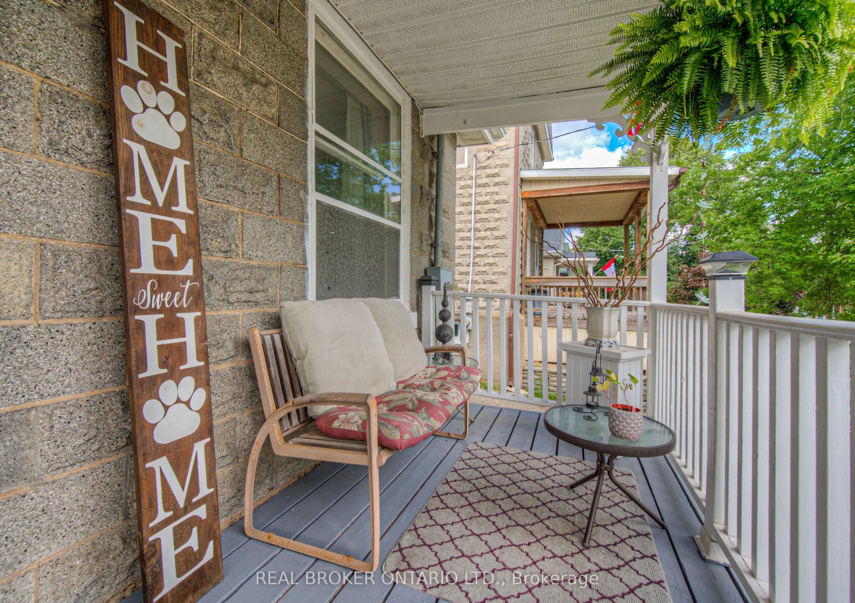 138 Forest Road
