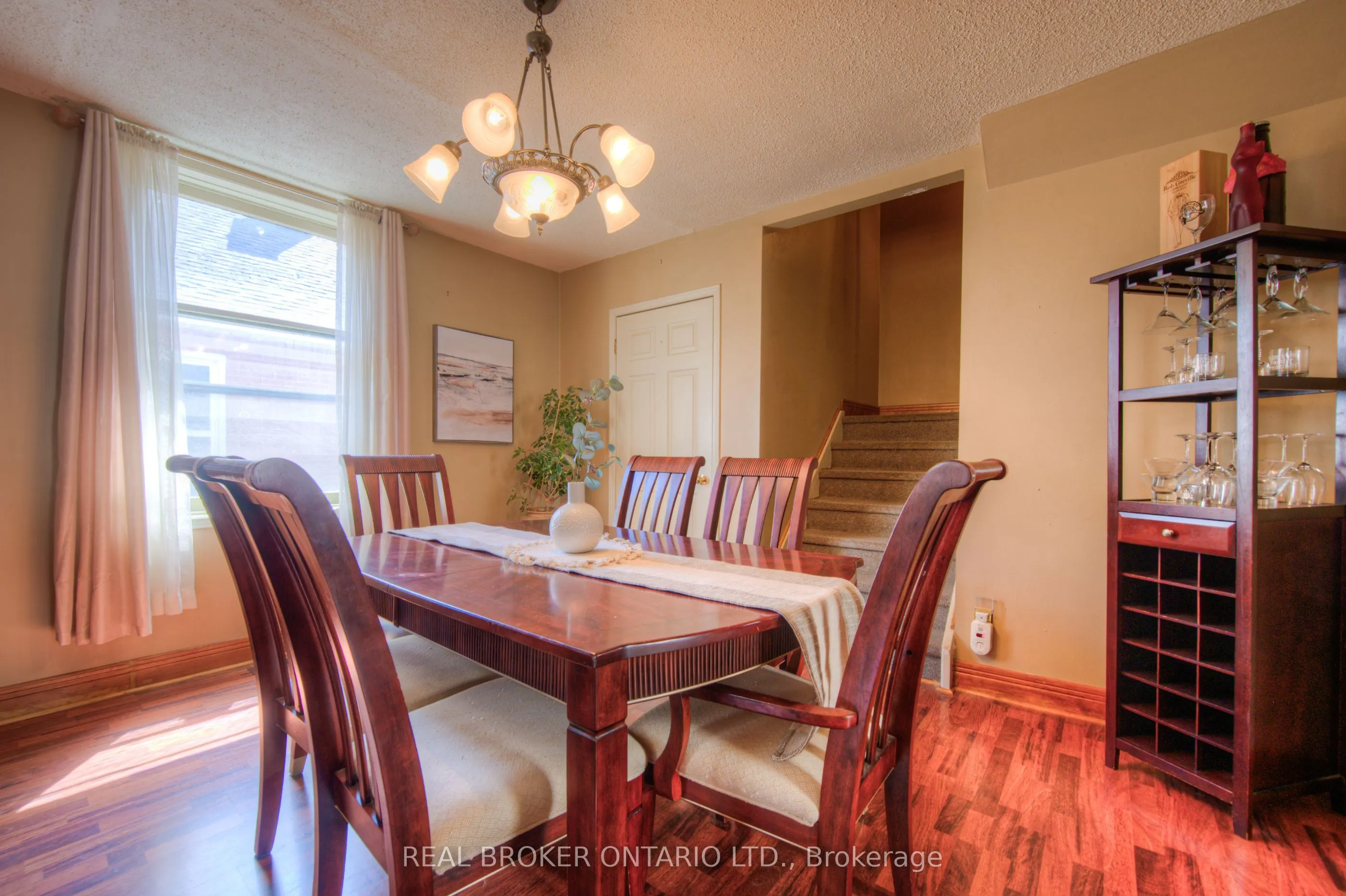 138 Forest Road