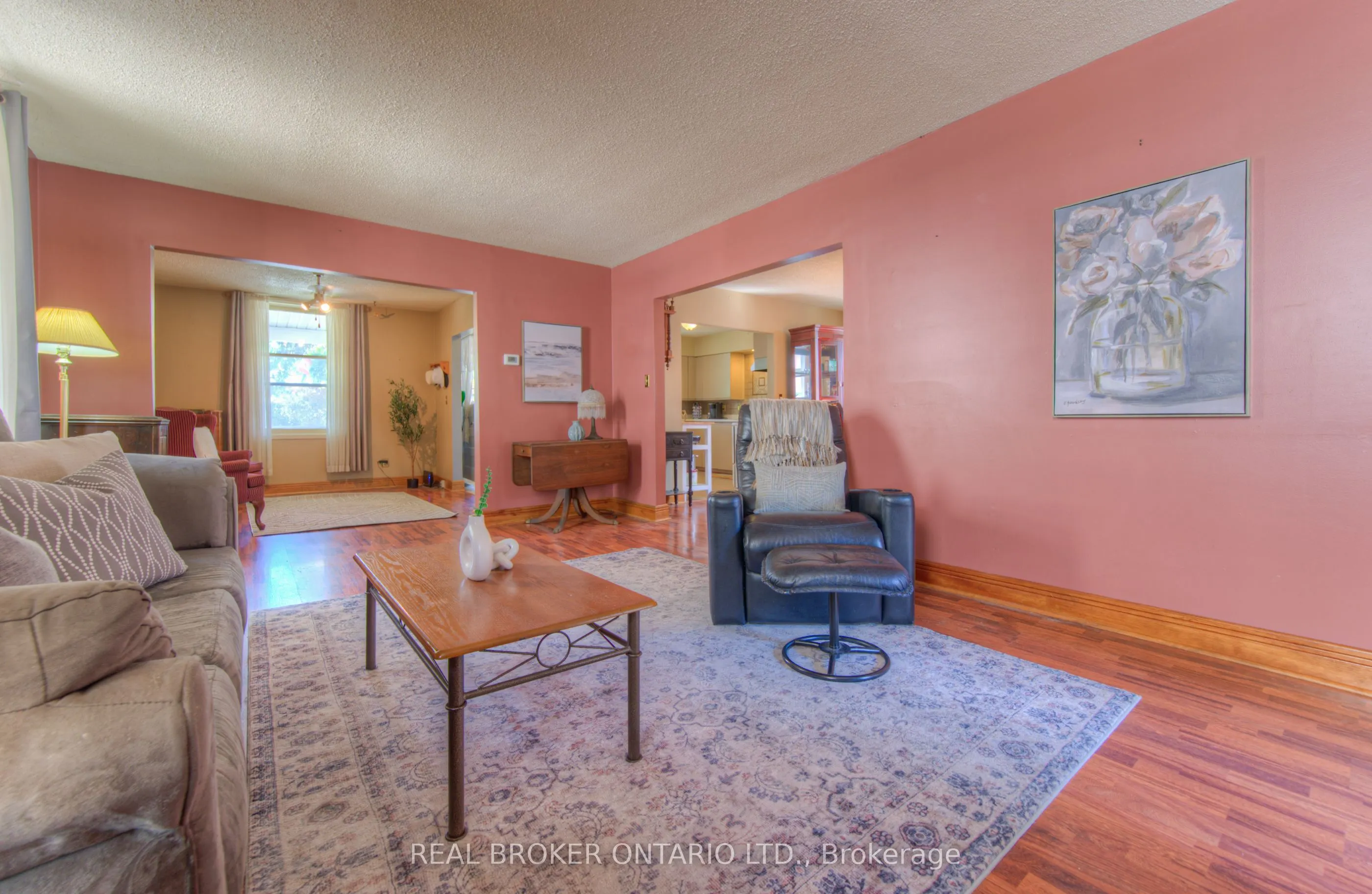 138 Forest Road