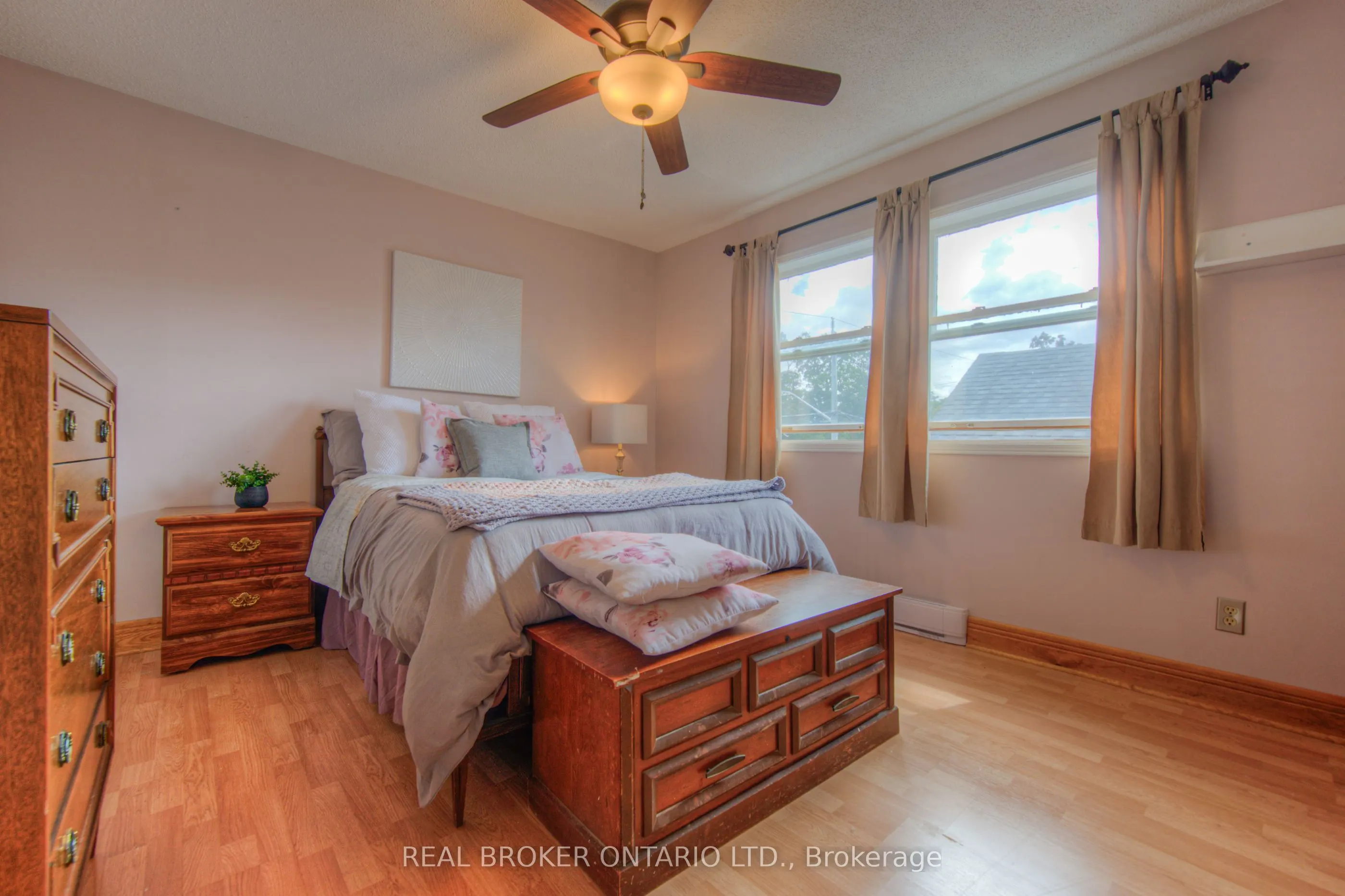 138 Forest Road