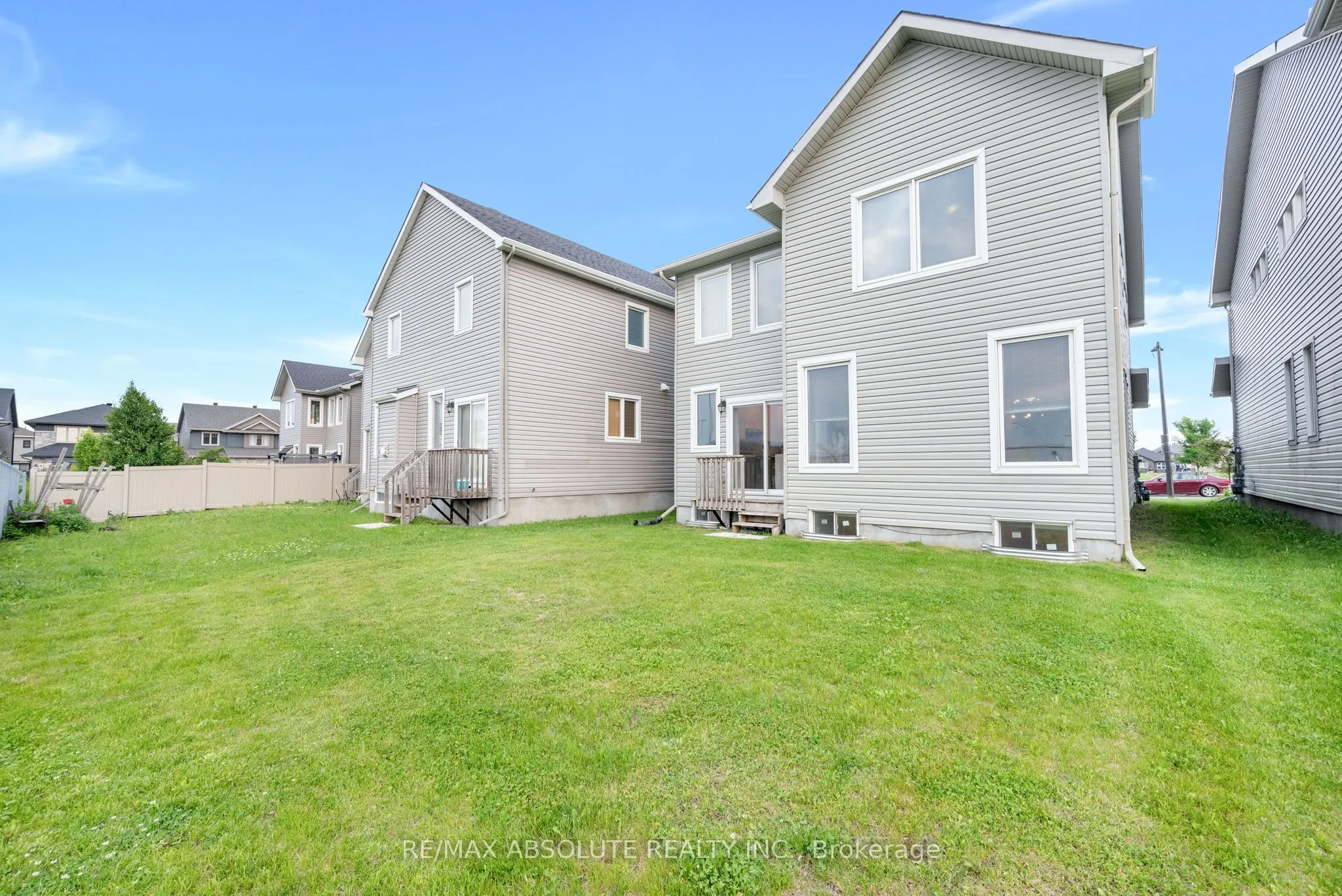 302 Haliburton Heights