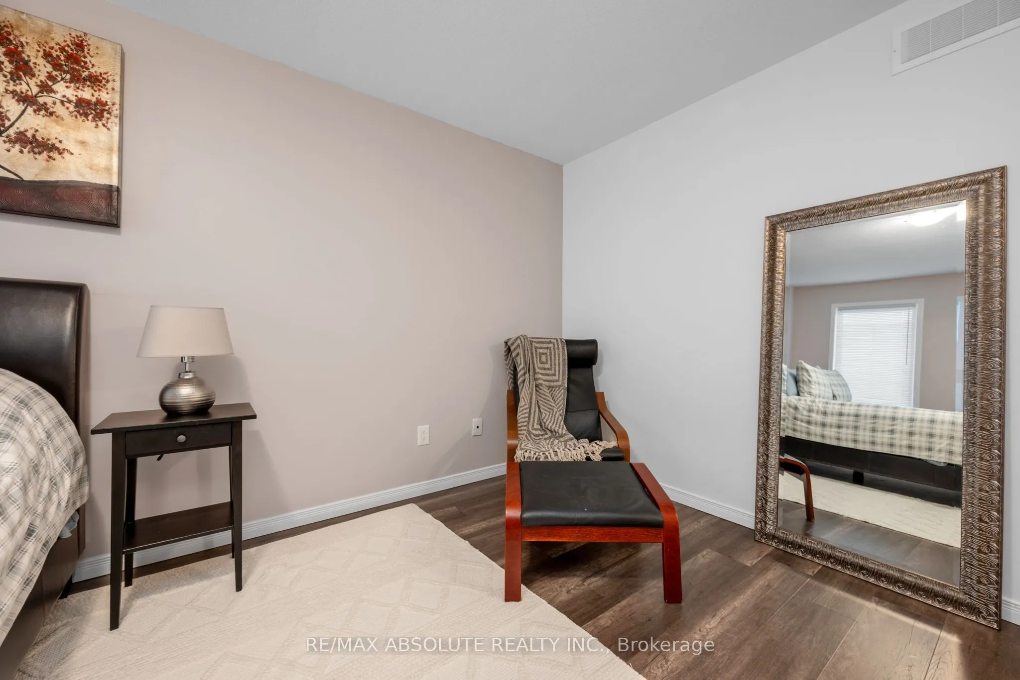302 Haliburton Heights