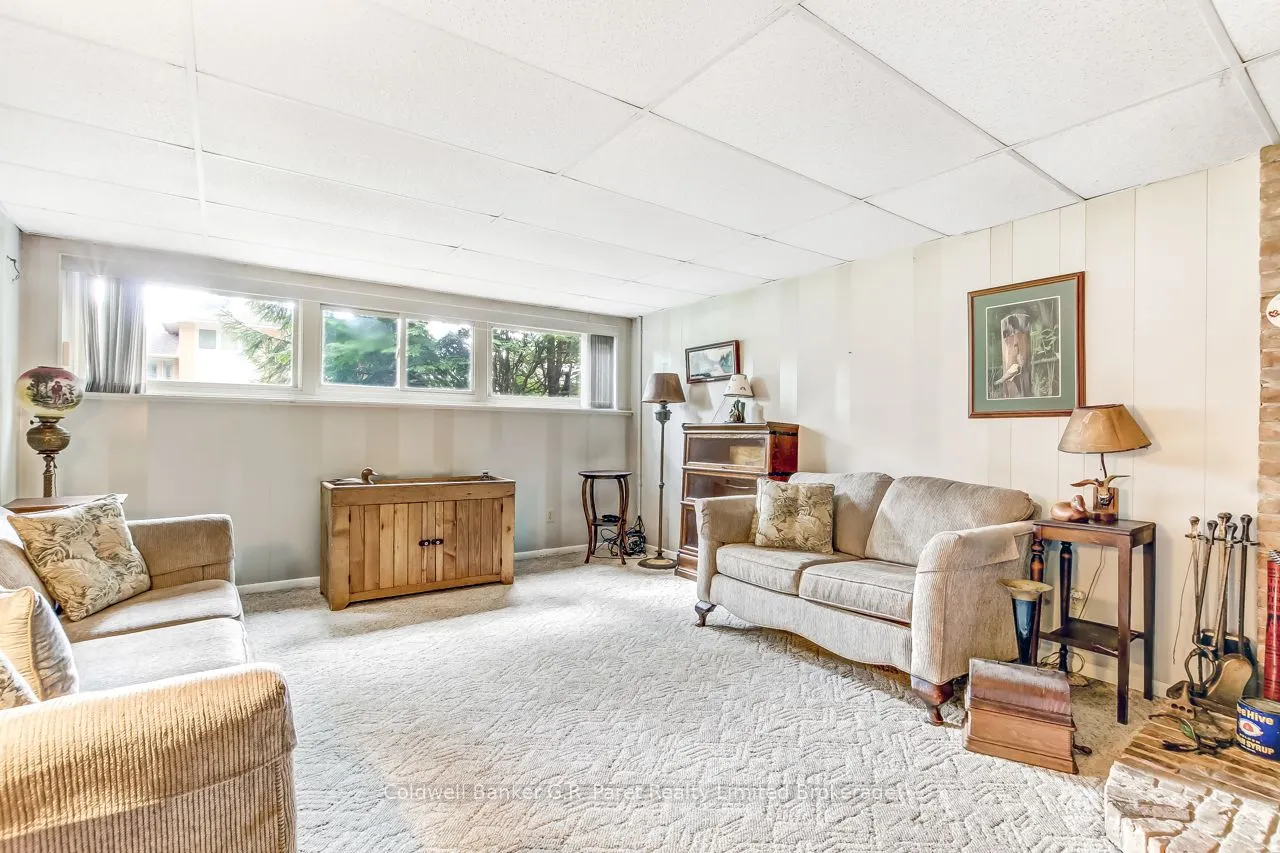 7 & 9 Lisgar Court