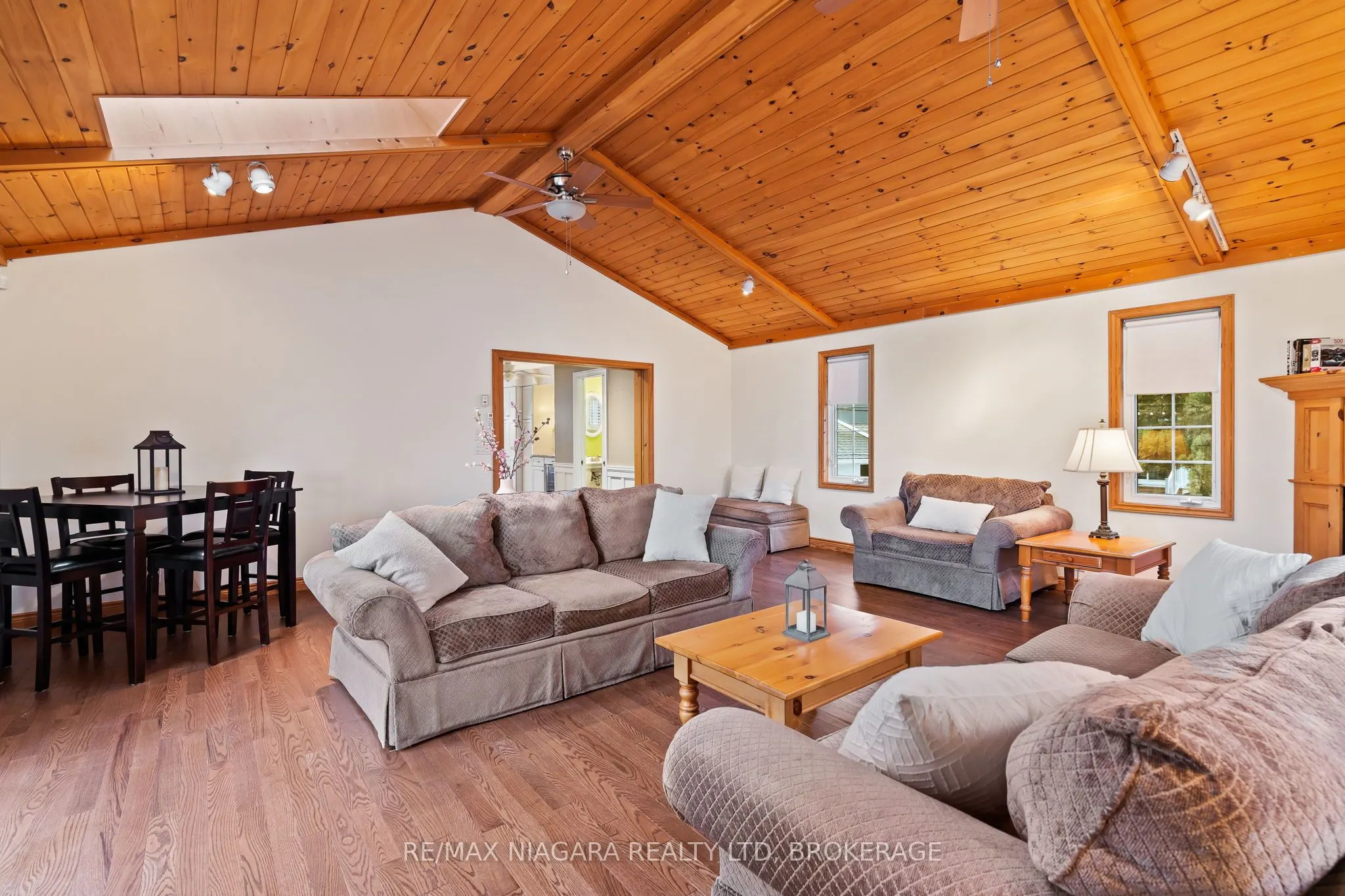 88 Tennessee Avenue, #Main