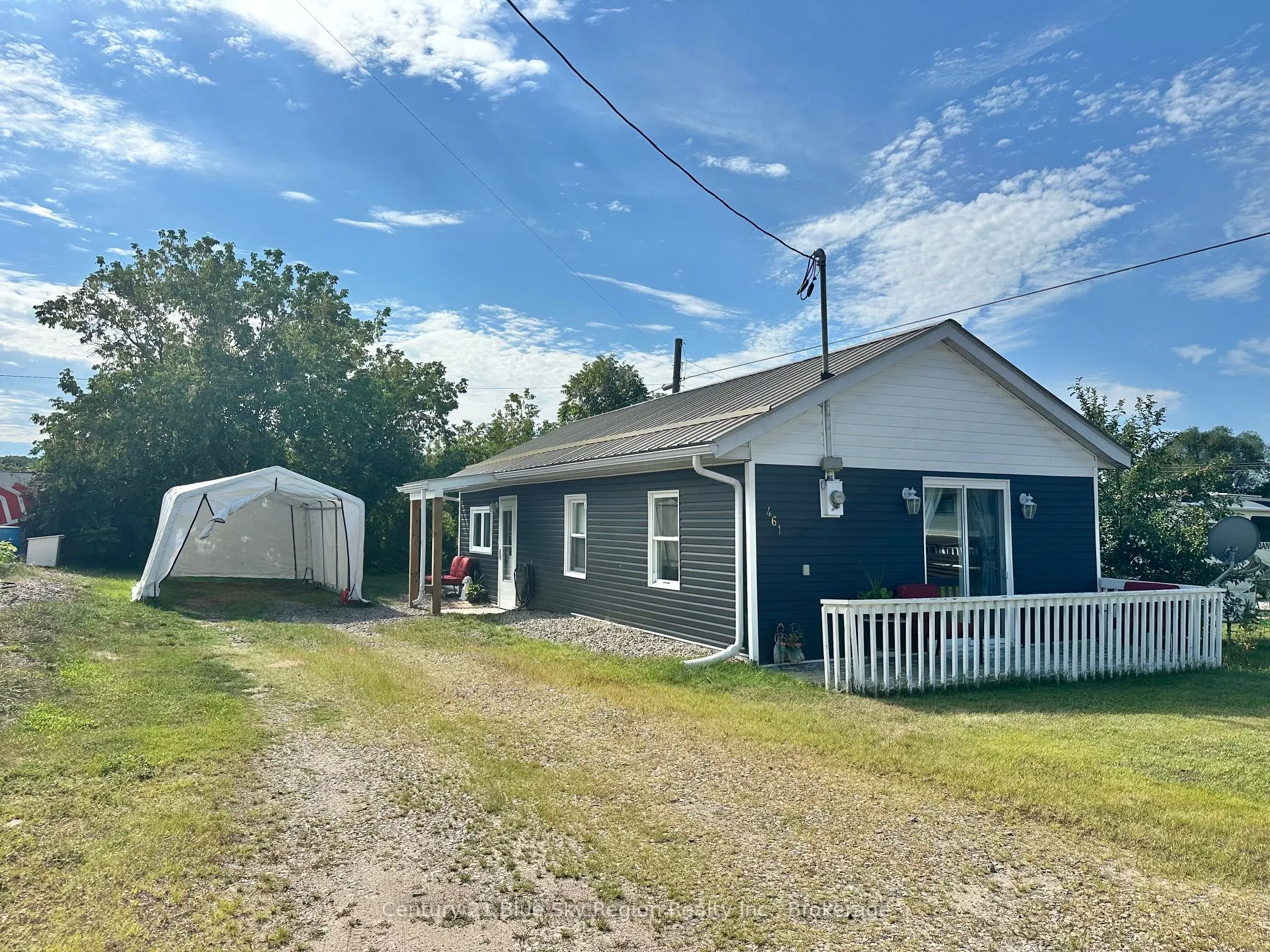 461 McKenzie Street