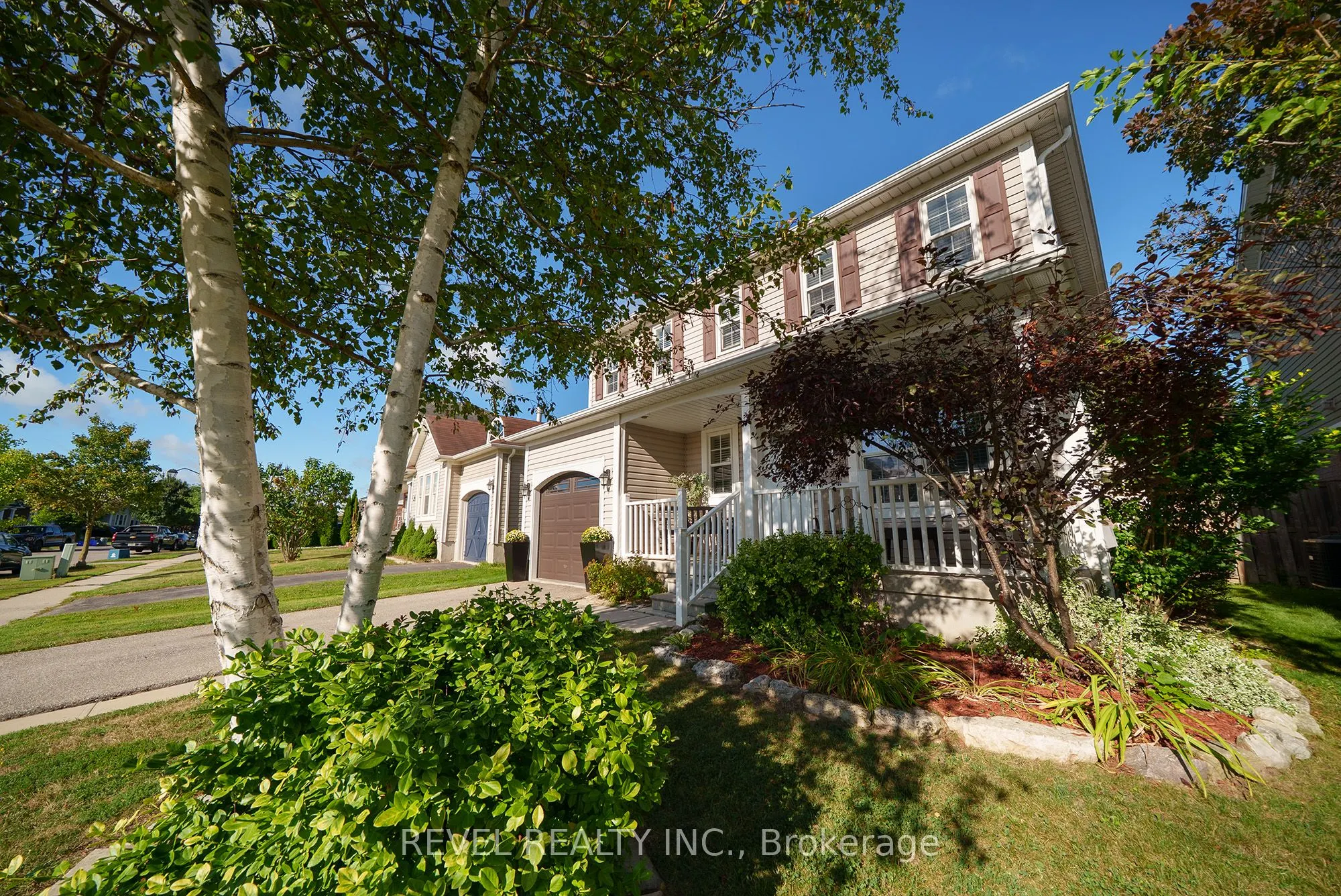 22 Hollinrake Avenue