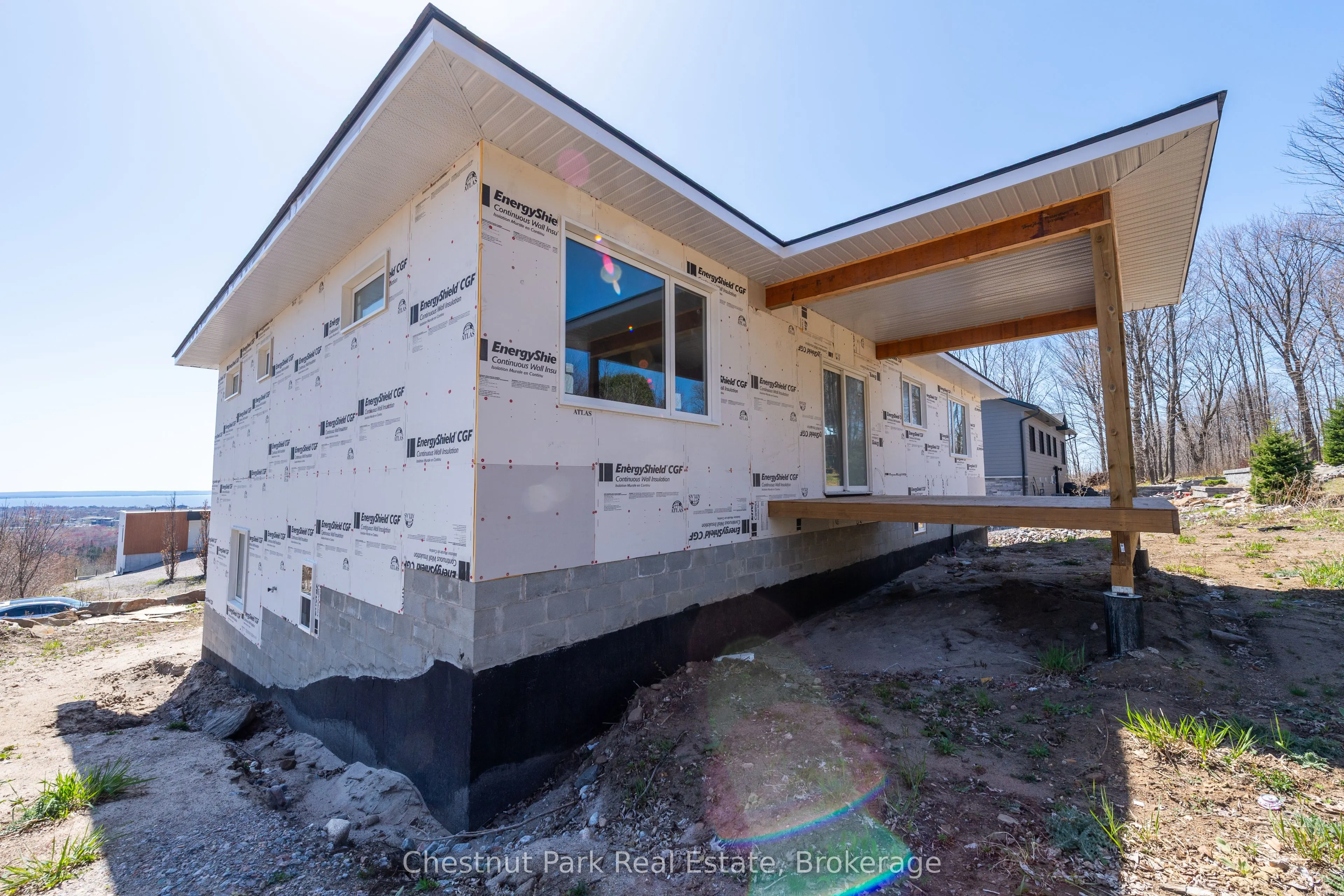 452 Surrey Drive
