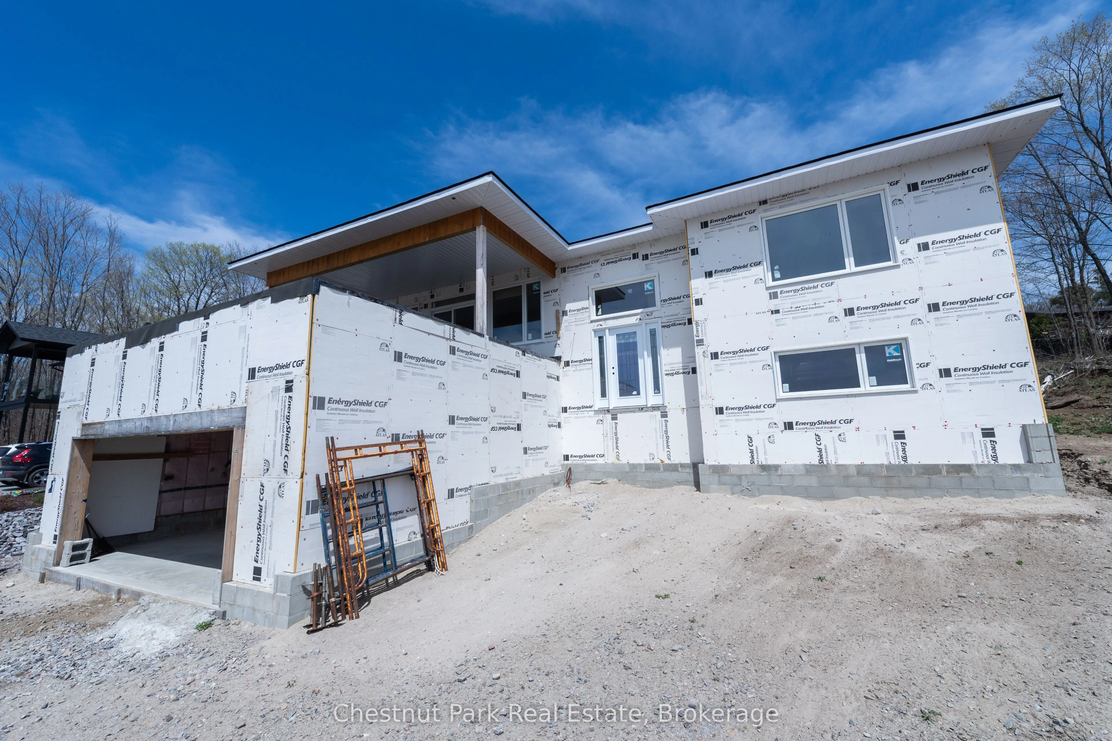 452 Surrey Drive