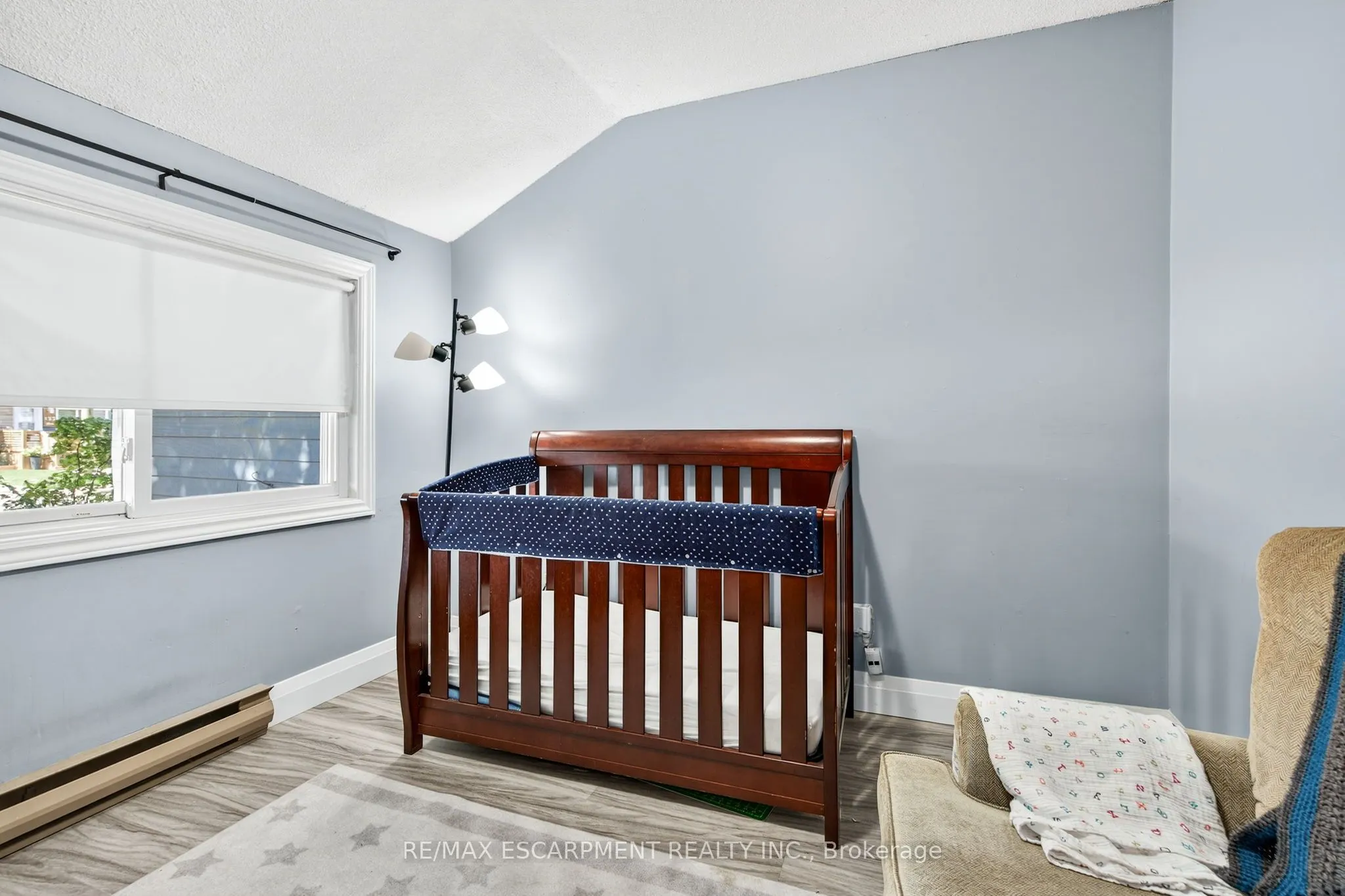 146 Normanhurst Avenue W