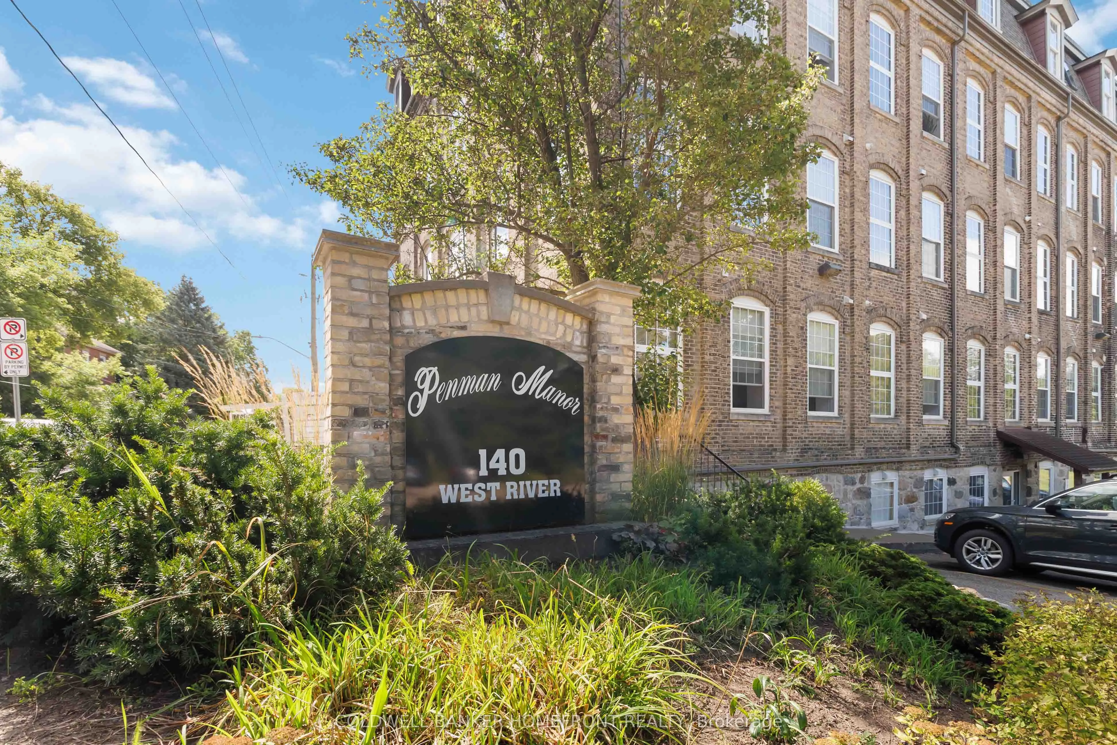 140 West River Street, #504