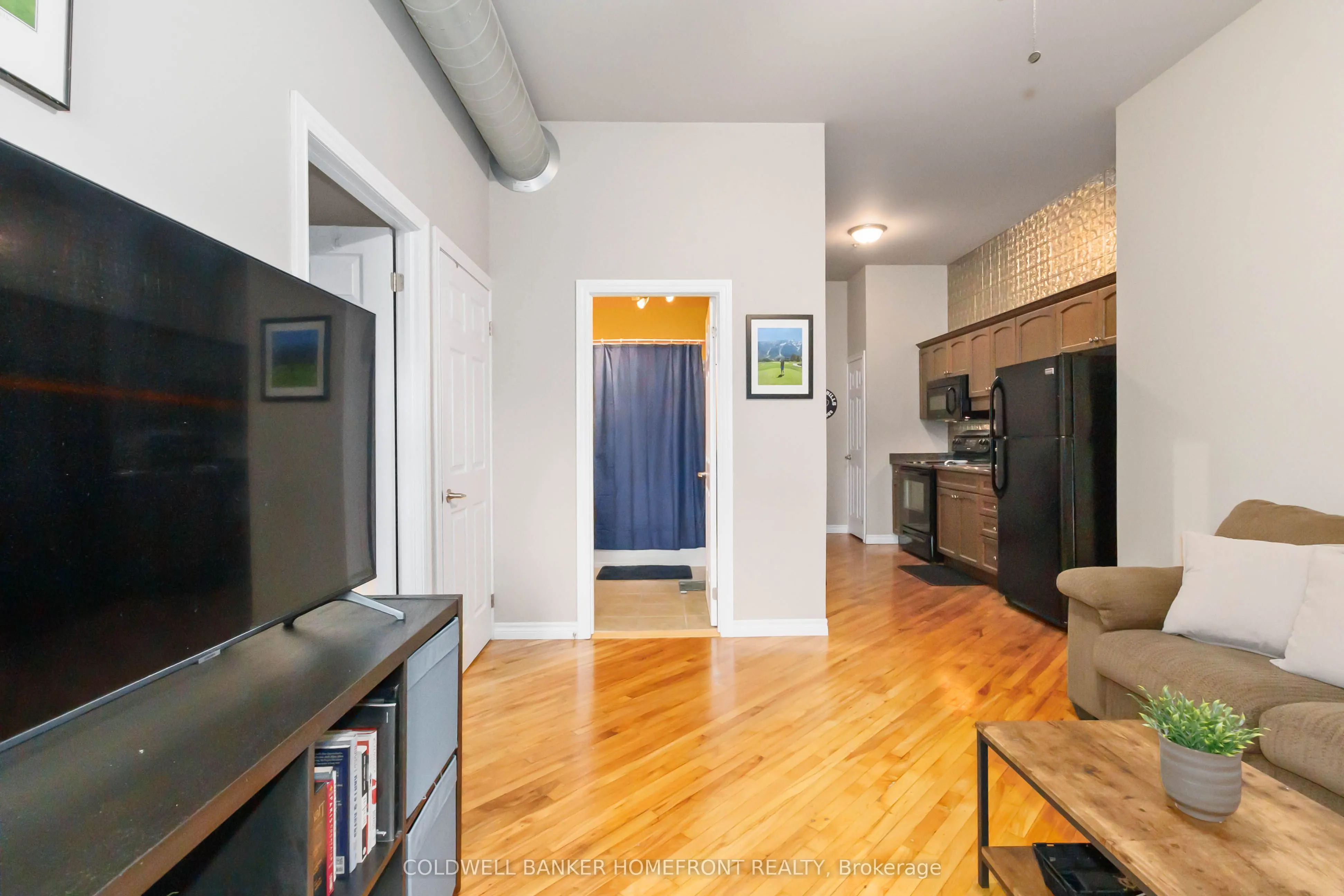 140 West River Street, #504