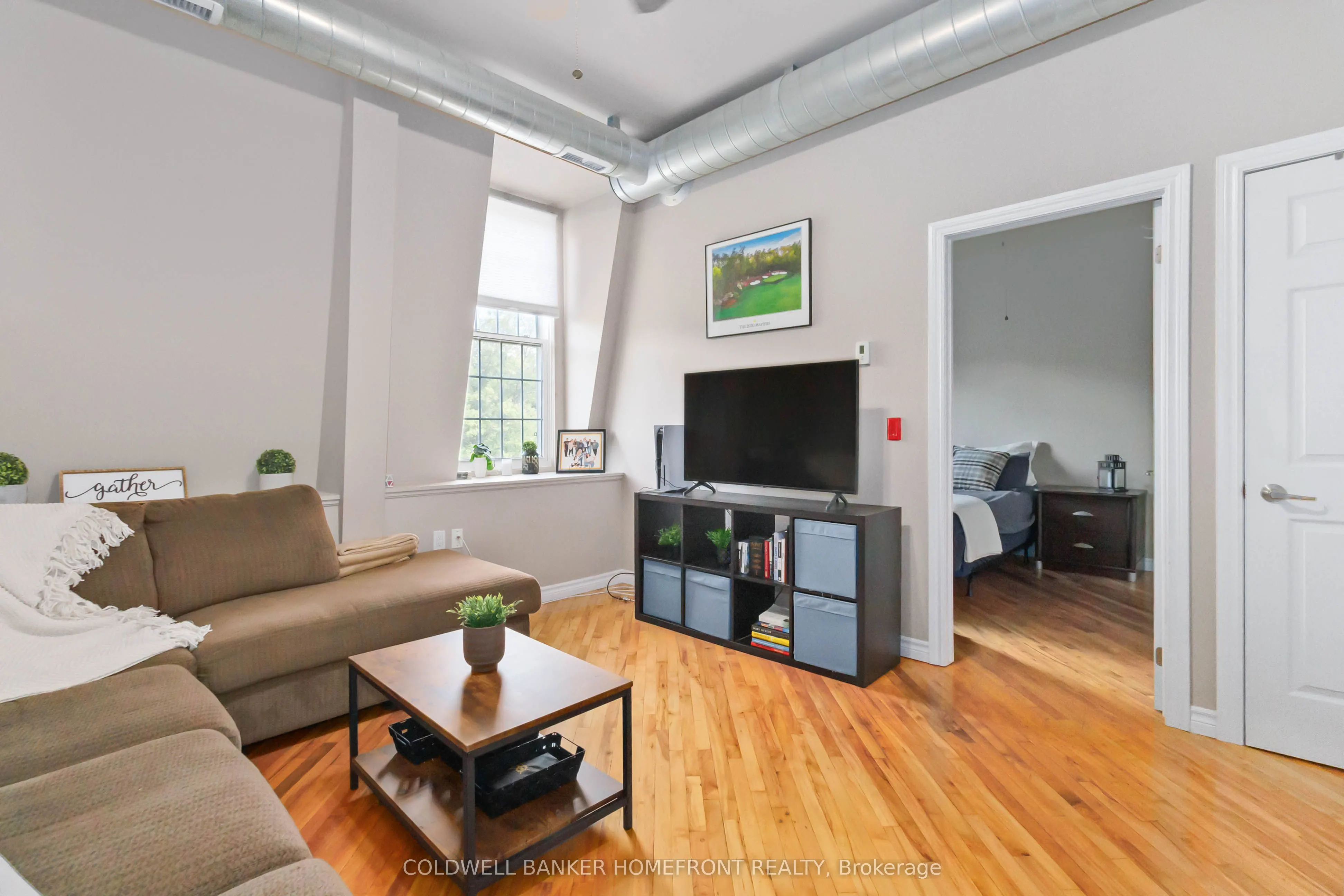 140 West River Street, #504
