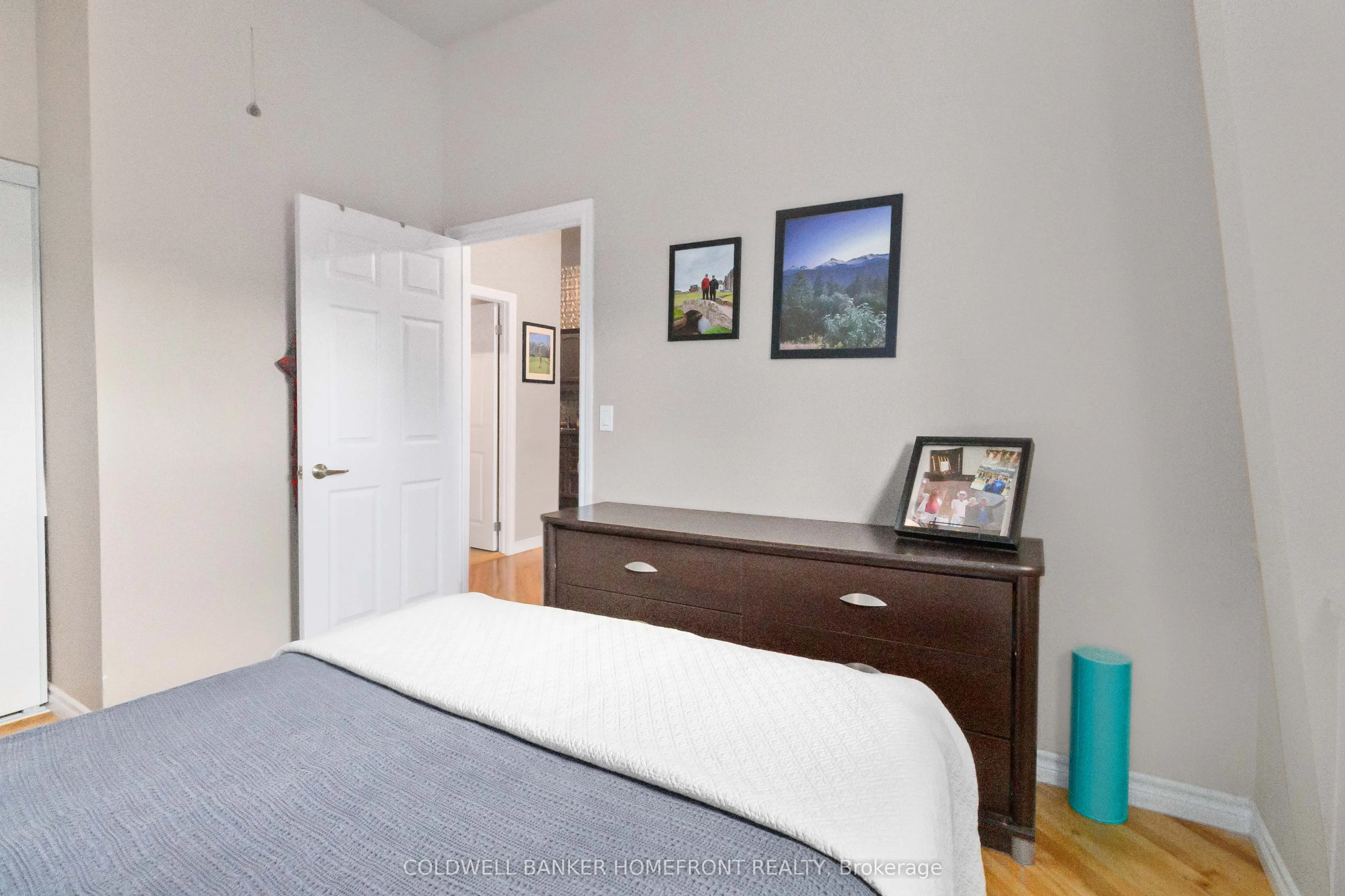 140 West River Street, #504