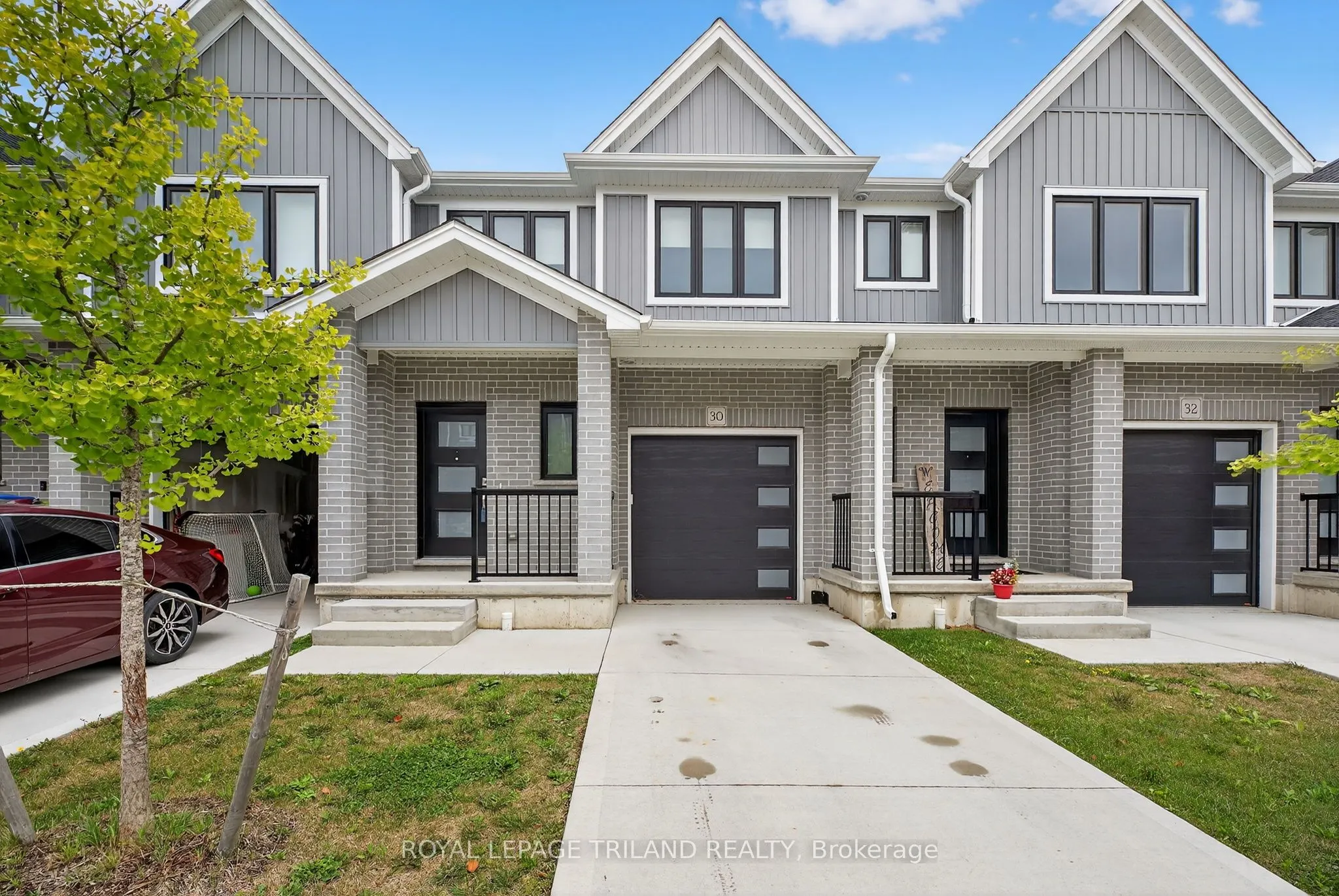 17 Nicholson Street, #30