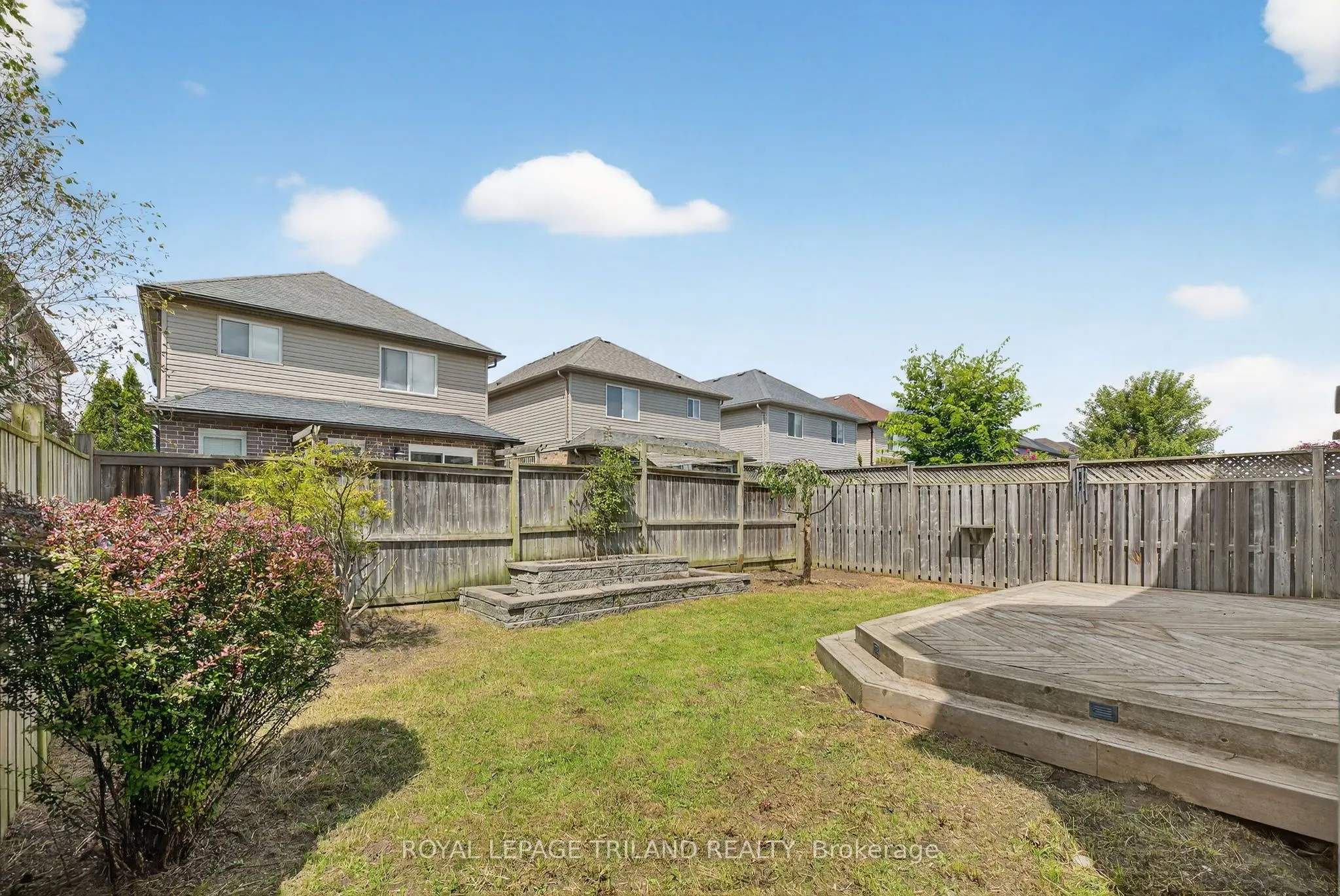3373 Paulpeel Avenue