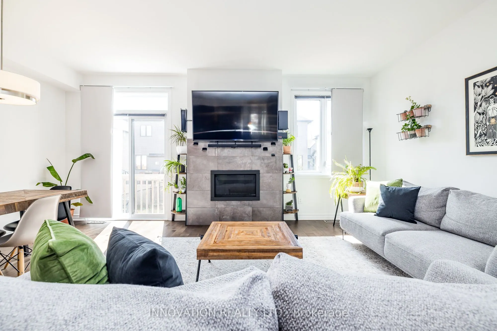 288 Munro Street