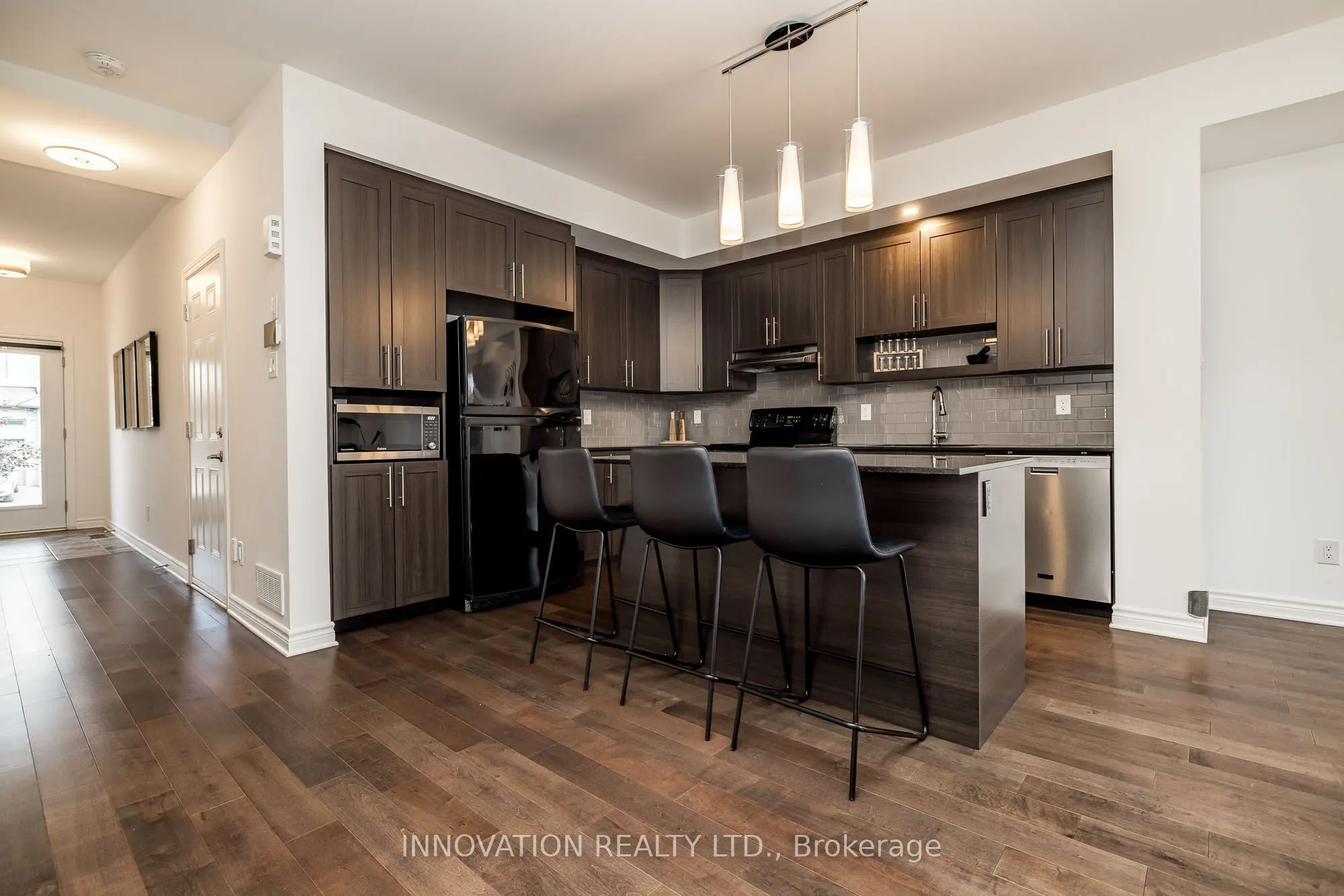 288 Munro Street