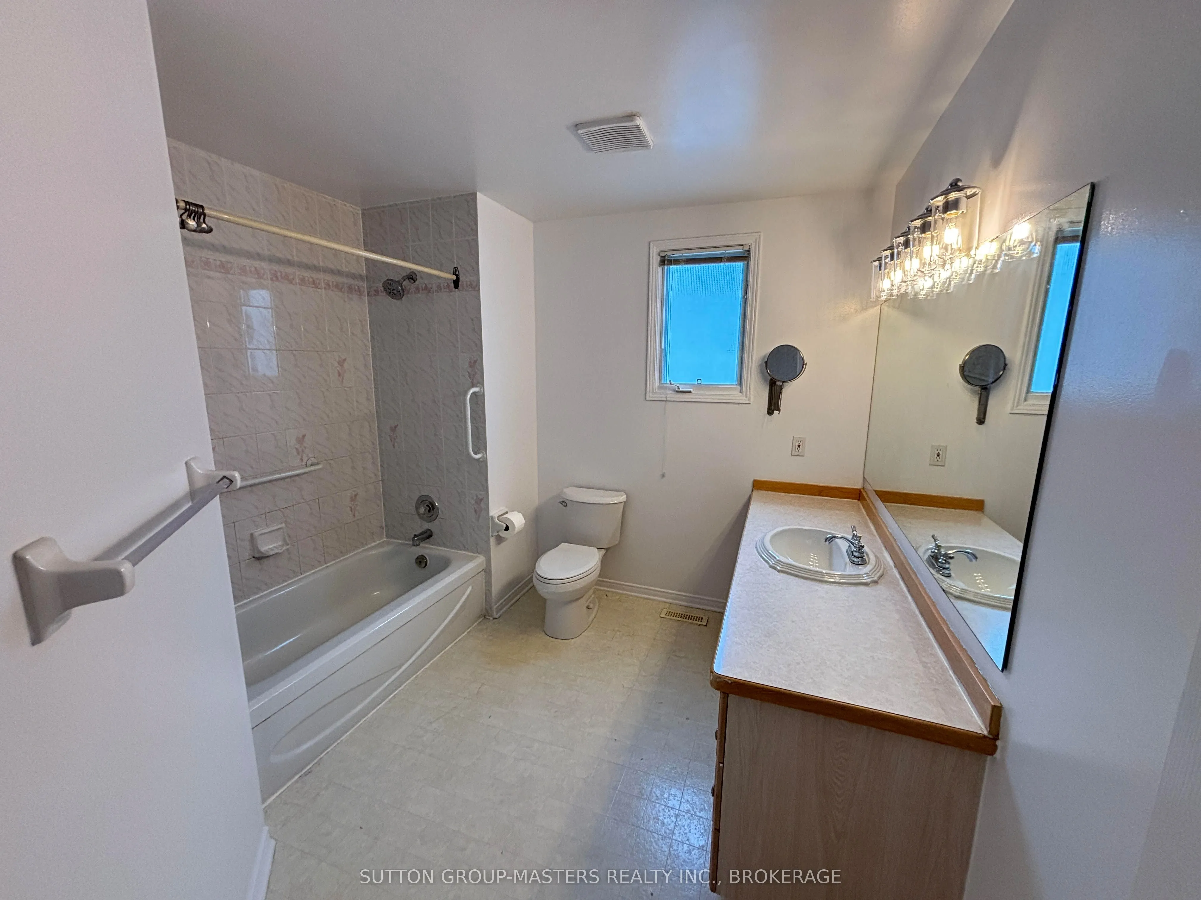 1077 Acadia Drive