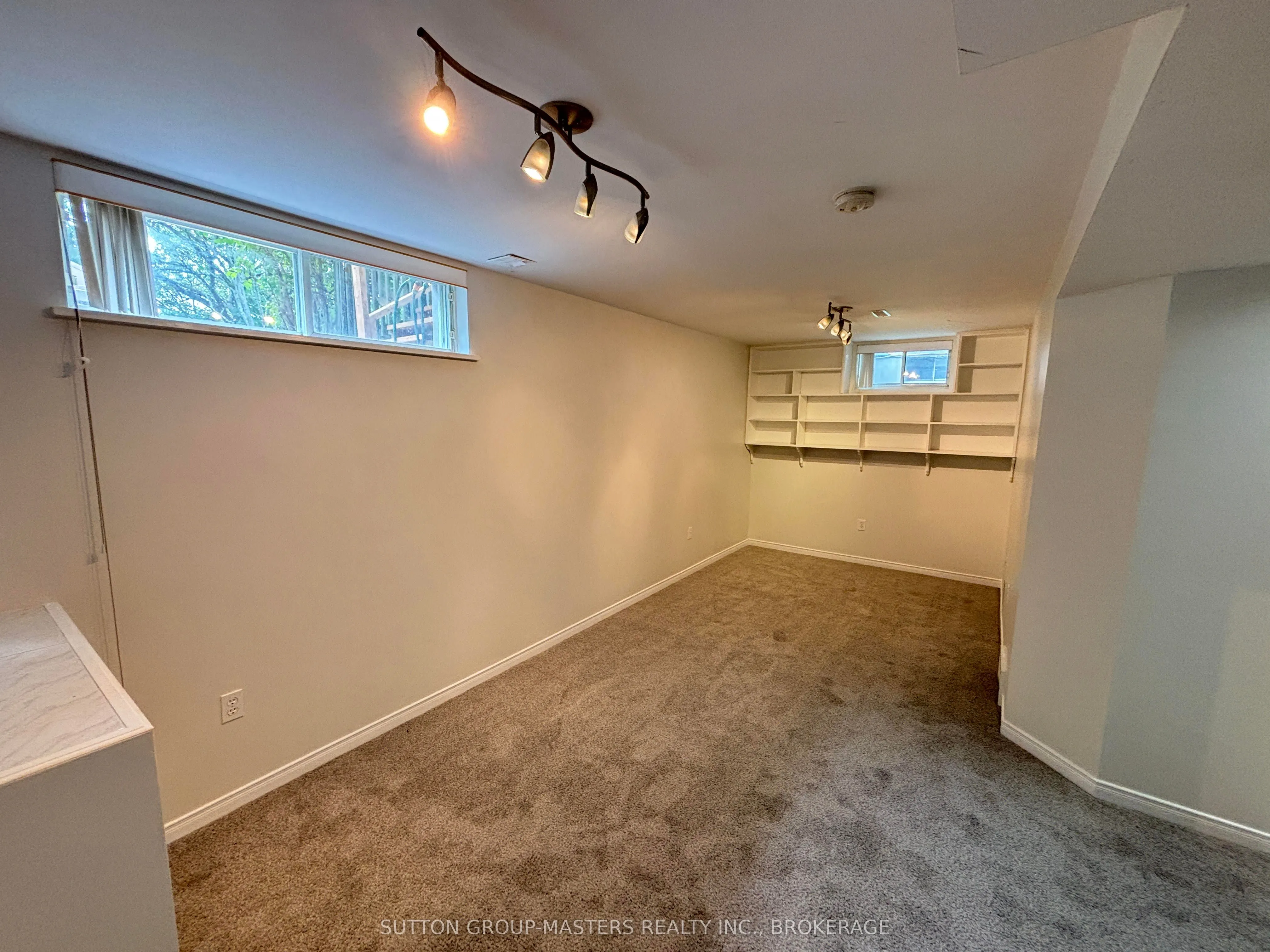 1077 Acadia Drive