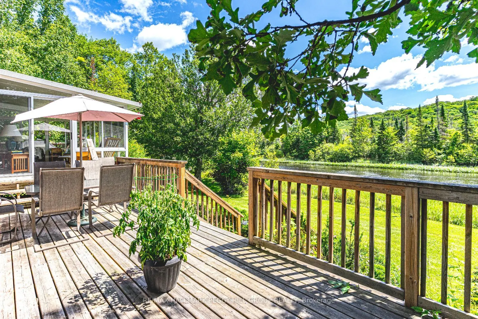 483 Spring Hill Road W