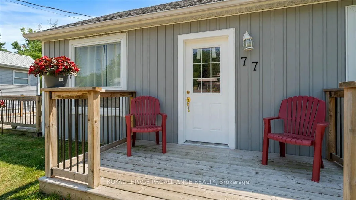 77 Livingstone Avenue W