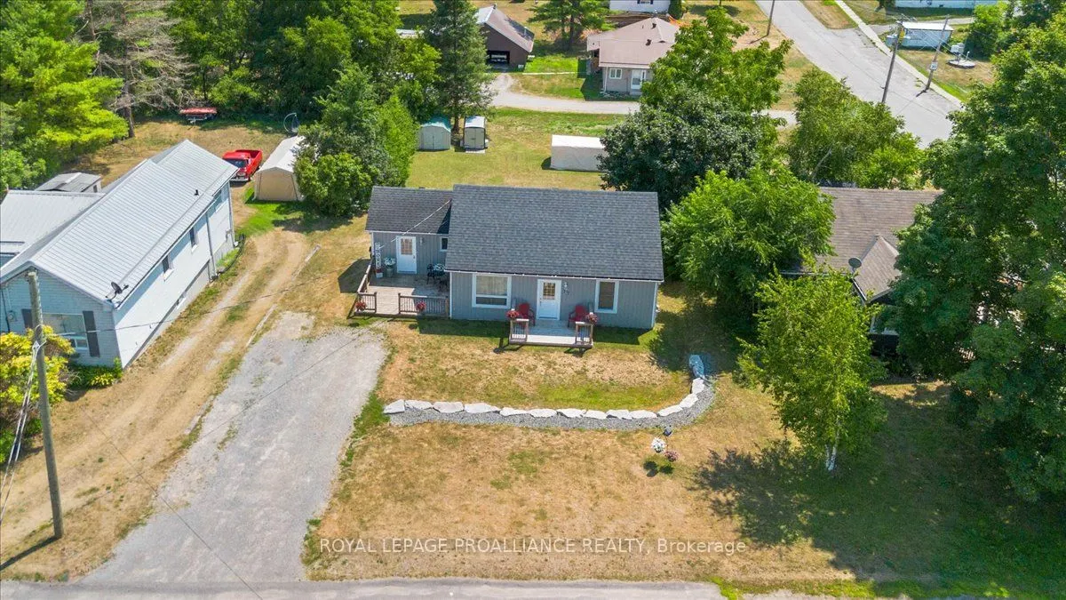 77 Livingstone Avenue W