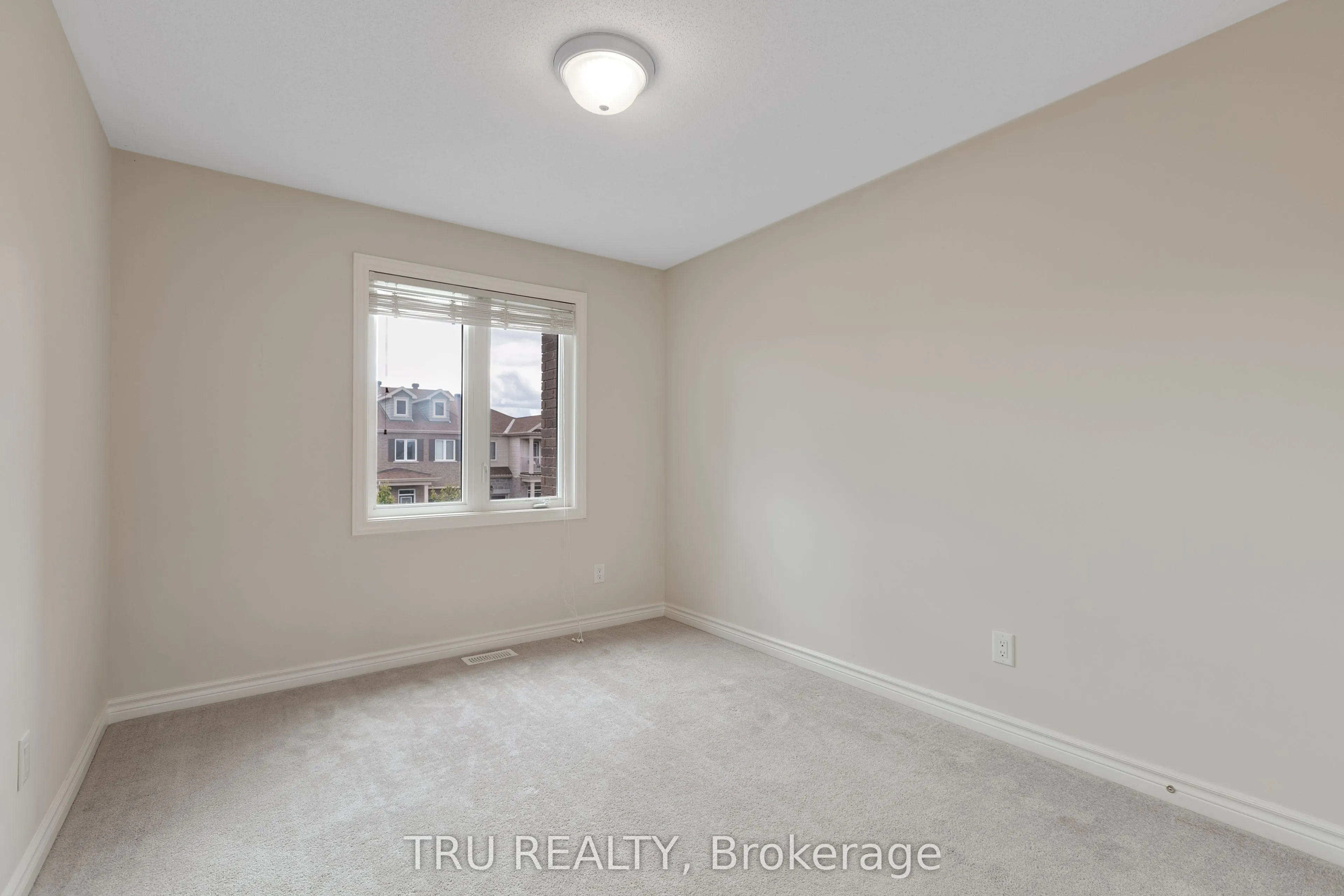 1146 BECKETT Crescent