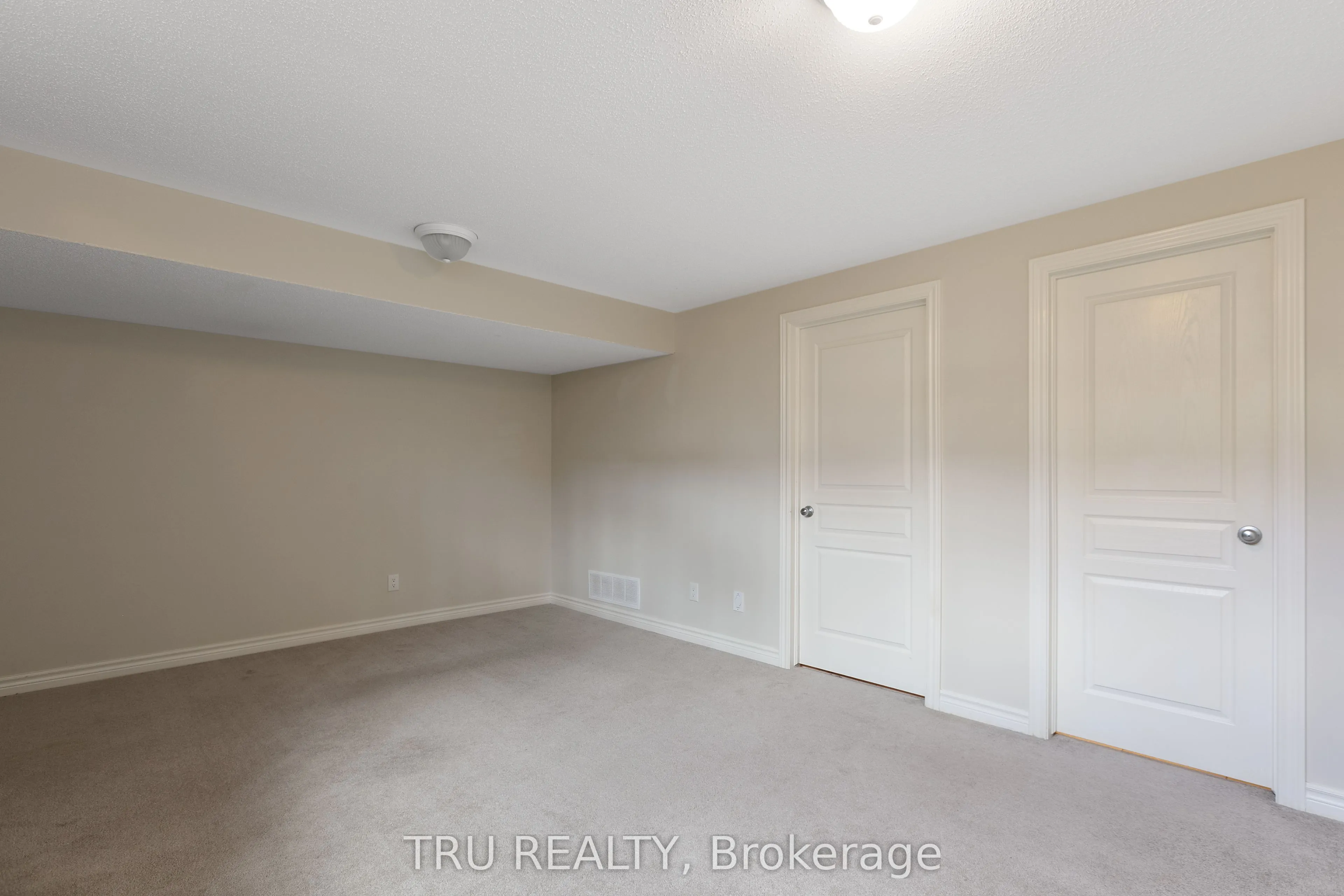 1146 BECKETT Crescent