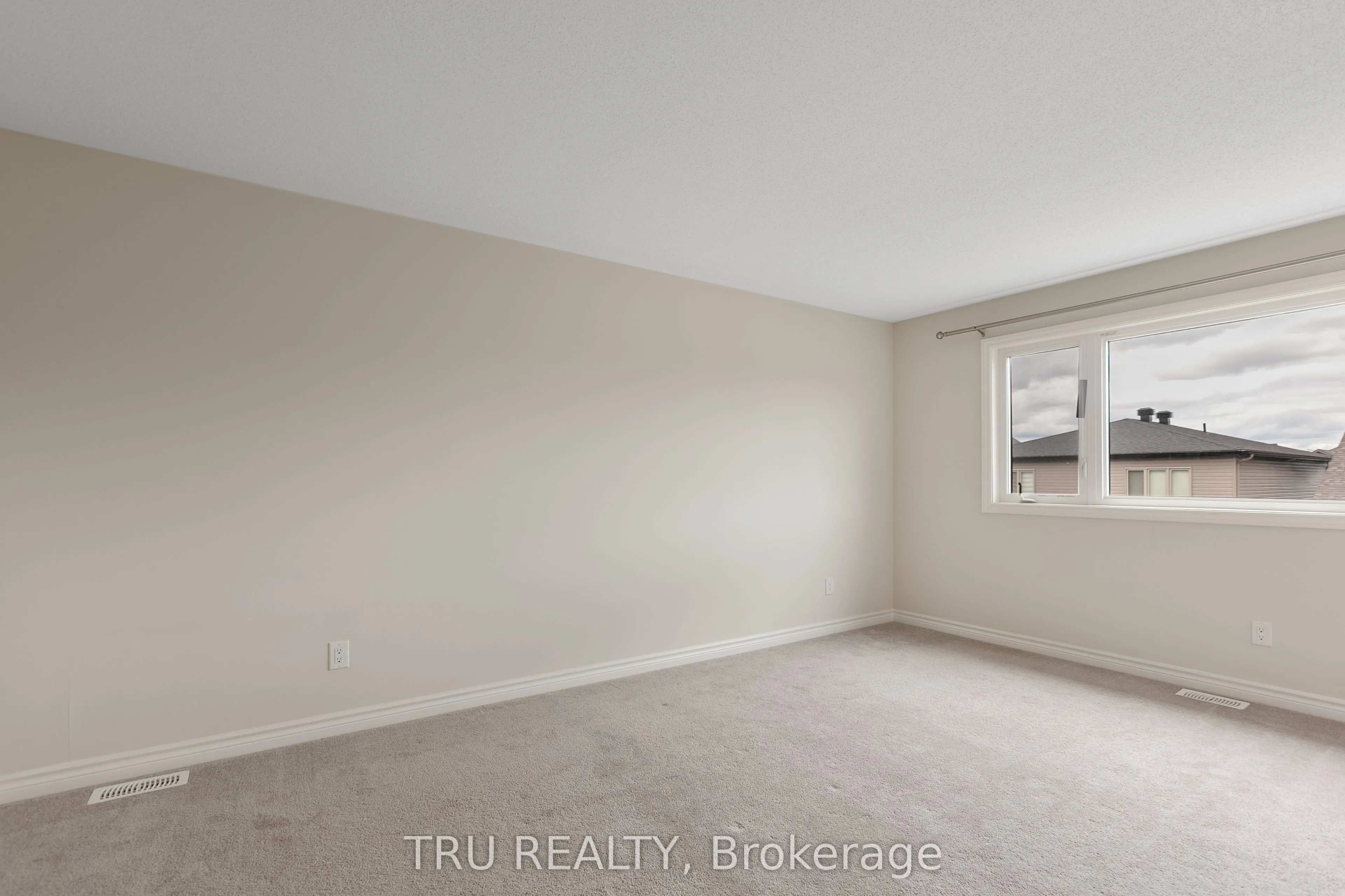 1146 BECKETT Crescent