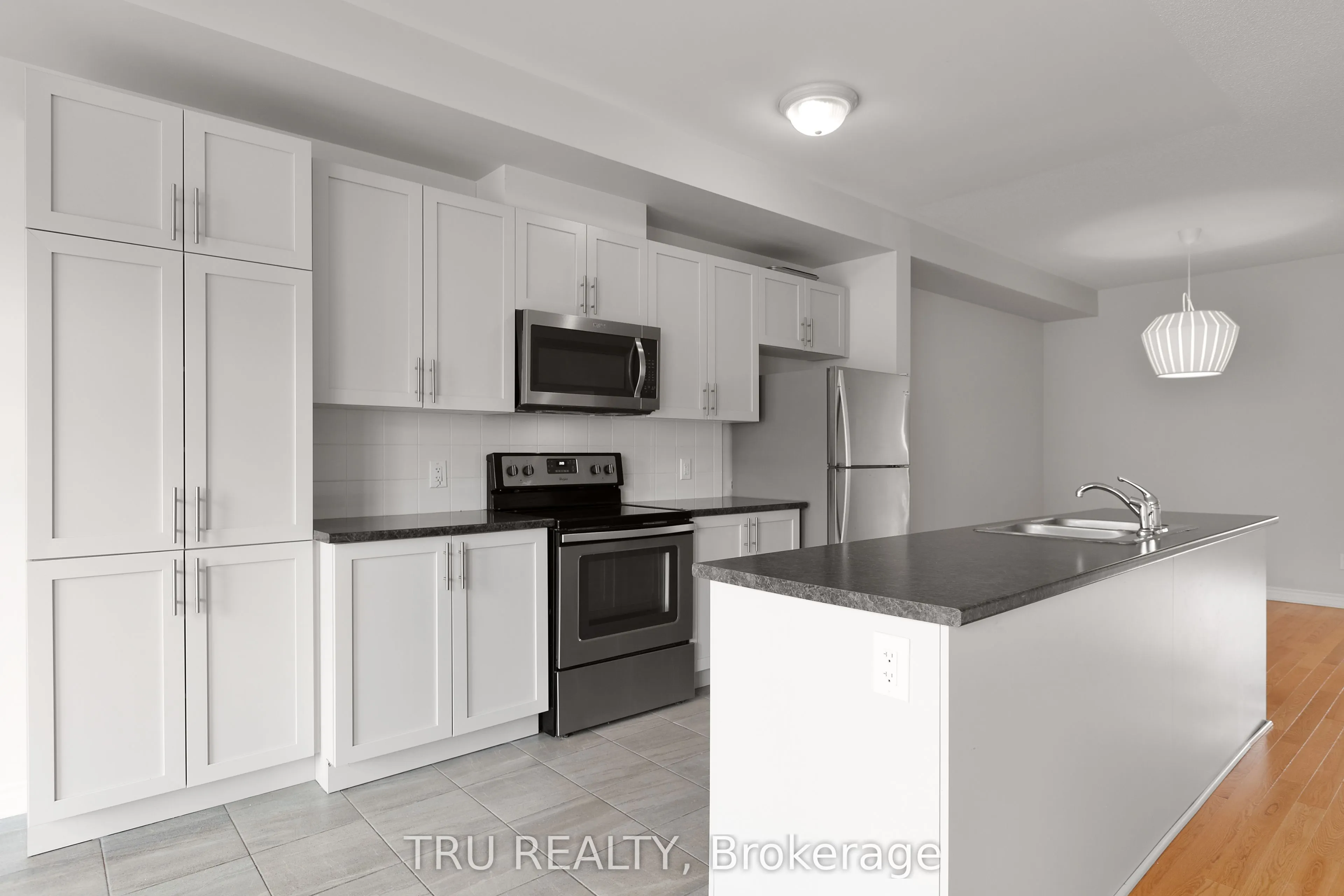 1146 BECKETT Crescent