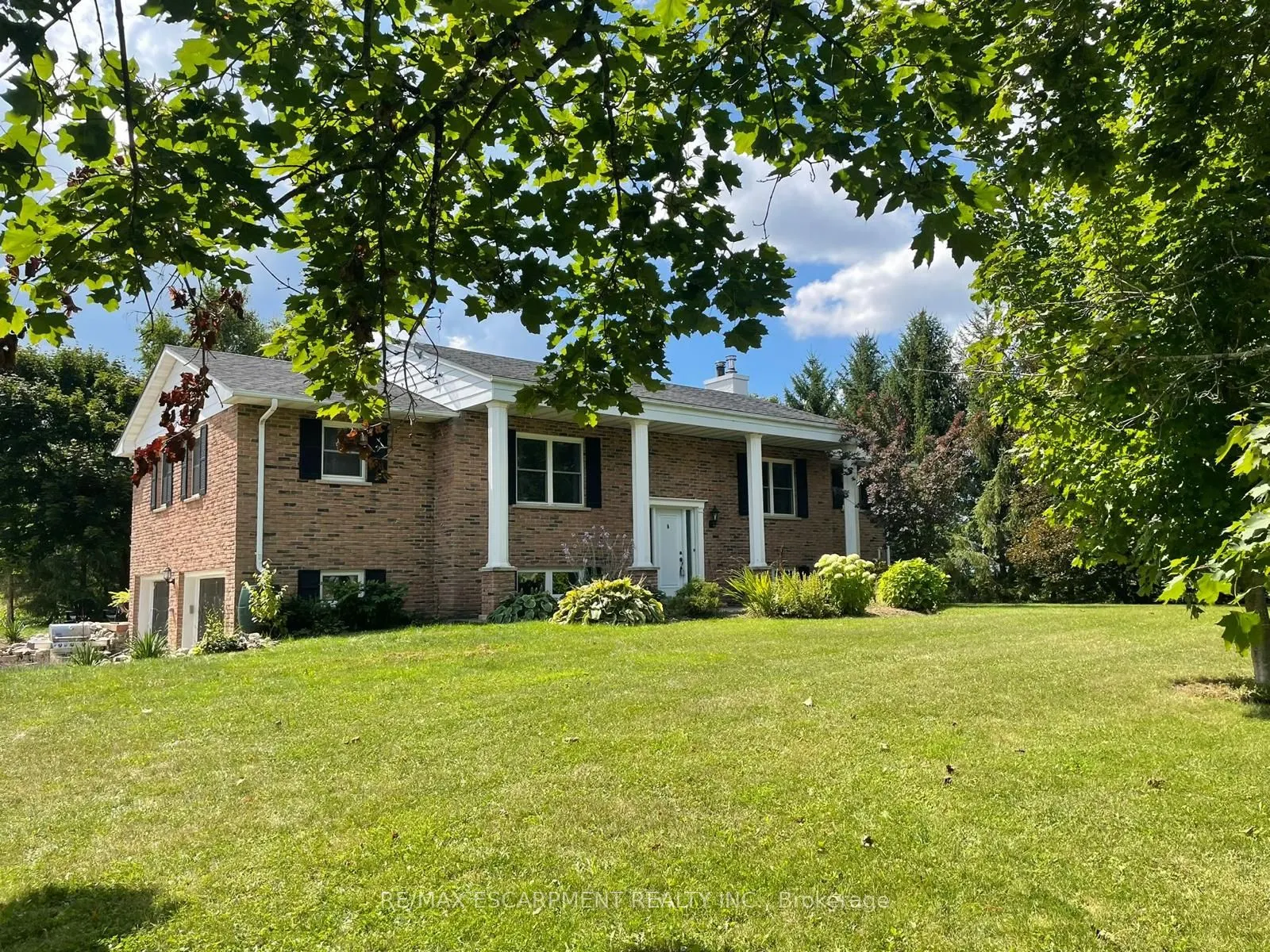 22648 Grey Rd 16